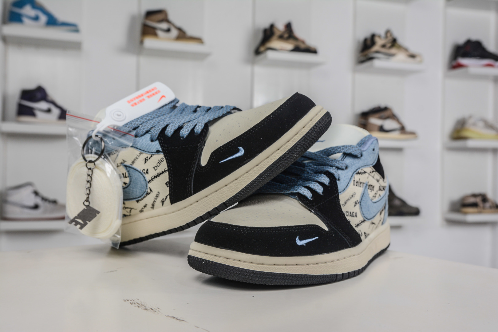 270 Air Jordan 1 Retro Low x Balenciaga 巴黎世家联名-水洗牛仔蓝 LD8888-010-Chinese UA Cheap High Quatity Brand Clothes Bags handbags Sneakers wholesale wholesaler seller from China Factory suppliers Fashion Clothing Shoes best Quality Beautiful Price 270 Air Jordan 1 Retro Low x Balenciaga 巴黎世家联名-水洗牛仔蓝 LD8888-010
