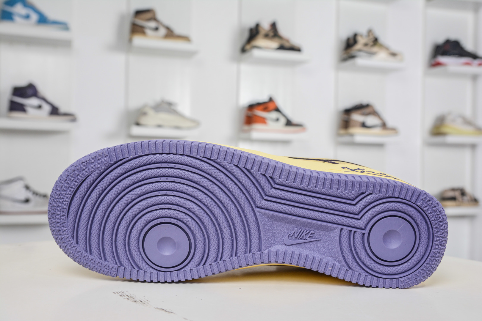 280 TOP版Kobe Bryant x Nike Air Force 1'07 Low”Mamba Mentality”空军一号 HV9408-700-Chinese UA Cheap High Quatity Brand Clothes Bags handbags Sneakers wholesale wholesaler seller from China Factory suppliers Fashion Clothing Shoes best Quality Beautiful Price 280 TOP版Kobe Bryant x Nike Air Force 1'07 Low”Mamba Mentality”空军一号 HV9408-700