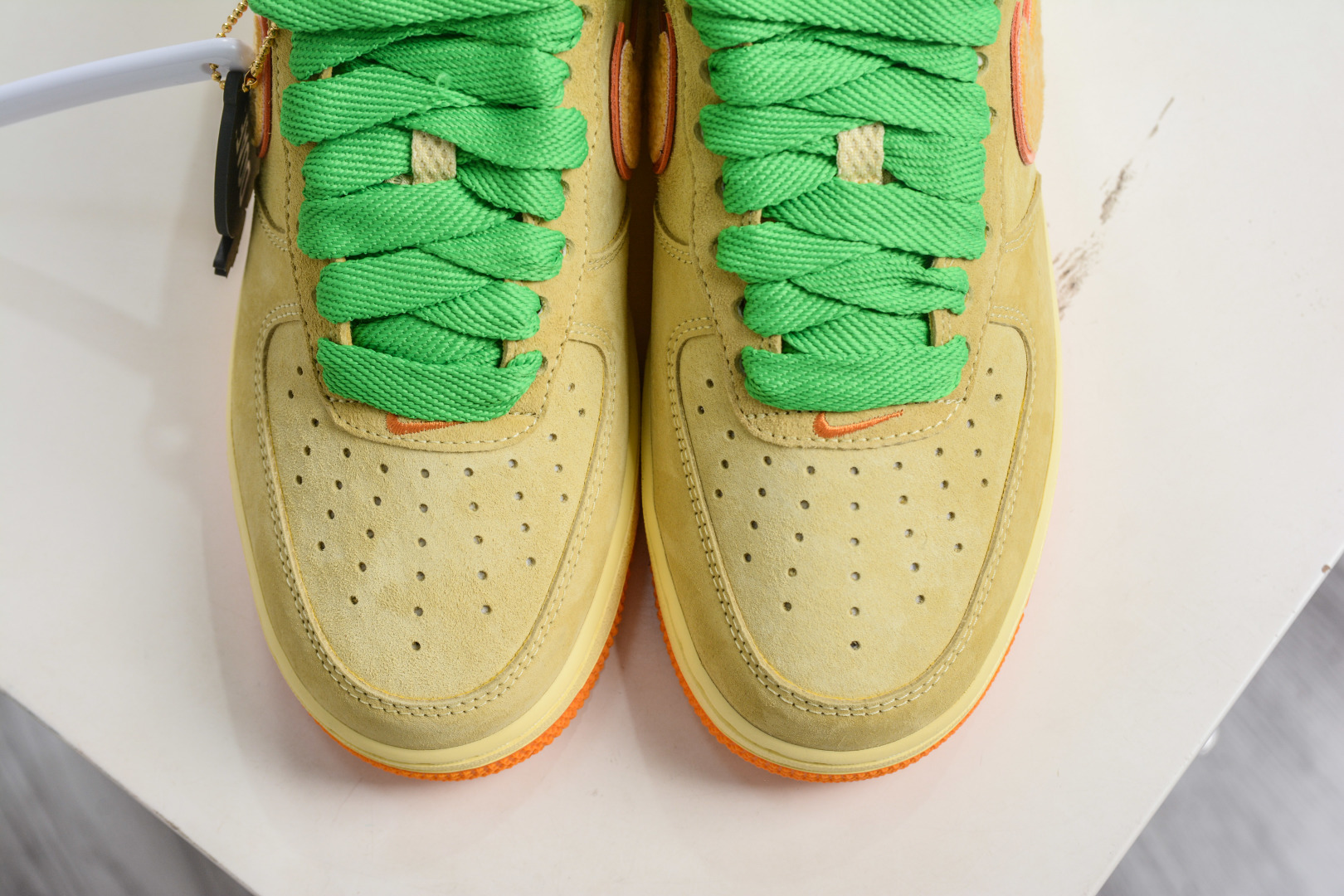 220 HY版DOAF x Air Force 1 Low 俄勒冈小黄鸭 IU7612-700
