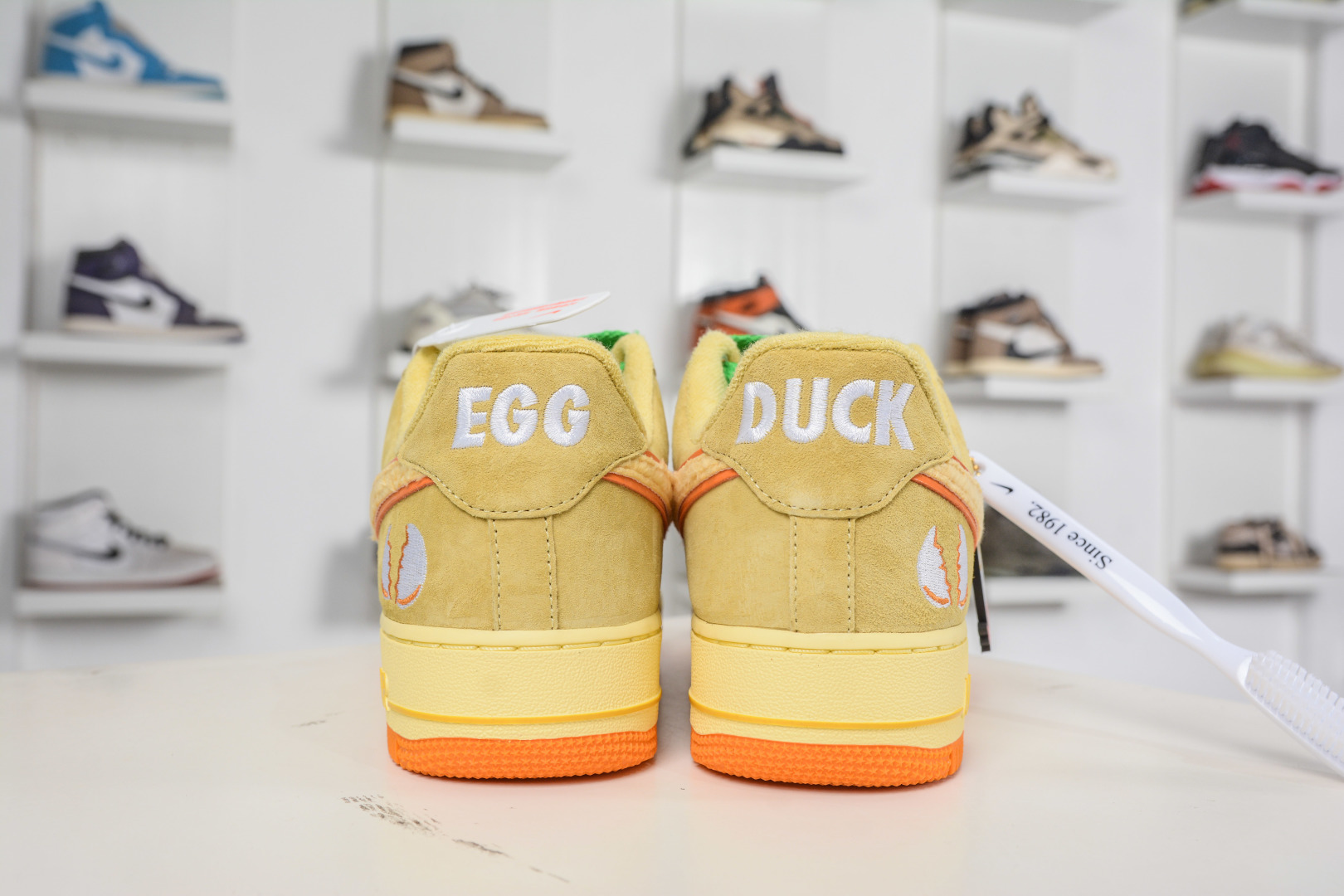 220 HY版DOAF x Air Force 1 Low 俄勒冈小黄鸭 IU7612-700