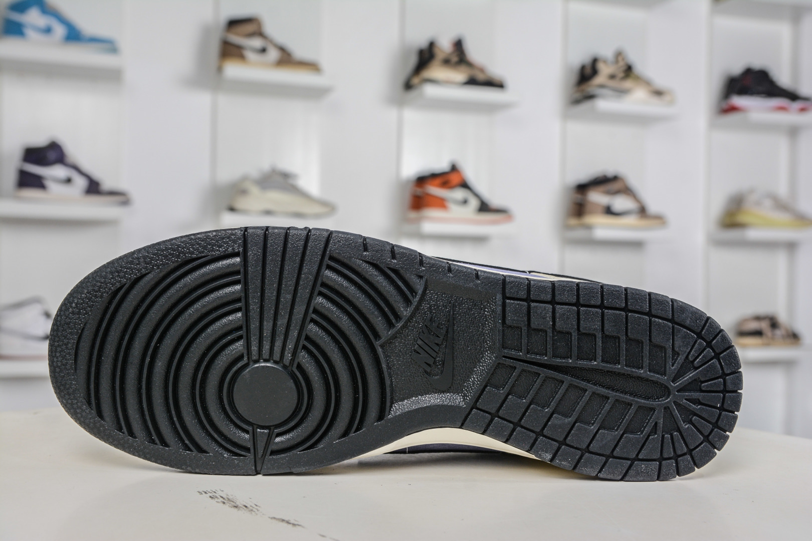 270 Nike SB Dunk Low x Superme SUP联名马年限定-米黑紫 DN3168-015-Chinese UA Cheap High Quatity Brand Clothes Bags handbags Sneakers wholesale wholesaler seller from China Factory suppliers Fashion Clothing Shoes best Quality Beautiful Price 270 Nike SB Dunk Low x Superme SUP联名马年限定-米黑紫 DN3168-015