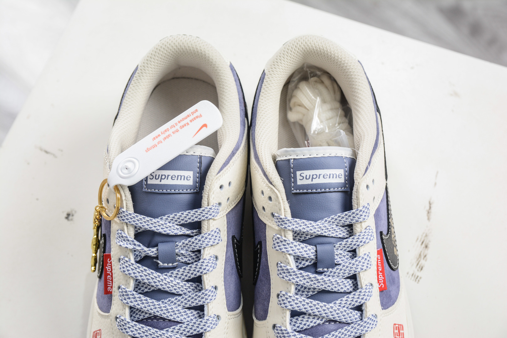 270 Nike SB Dunk Low x Superme SUP联名马年限定-米黑紫 DN3168-015-Chinese UA Cheap High Quatity Brand Clothes Bags handbags Sneakers wholesale wholesaler seller from China Factory suppliers Fashion Clothing Shoes best Quality Beautiful Price 270 Nike SB Dunk Low x Superme SUP联名马年限定-米黑紫 DN3168-015