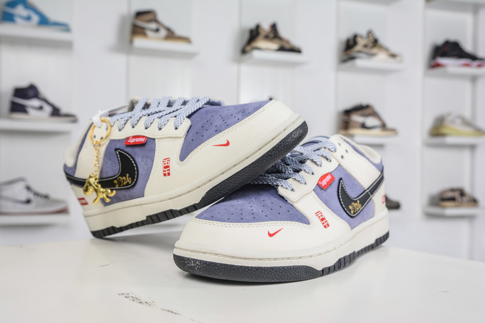 270 Nike SB Dunk Low x Superme SUP联名马年限定-米黑紫 DN3168-015-Chinese UA Cheap High Quatity Brand Clothes Bags handbags Sneakers wholesale wholesaler seller from China Factory suppliers Fashion Clothing Shoes best Quality Beautiful Price 270 Nike SB Dunk Low x Superme SUP联名马年限定-米黑紫 DN3168-015