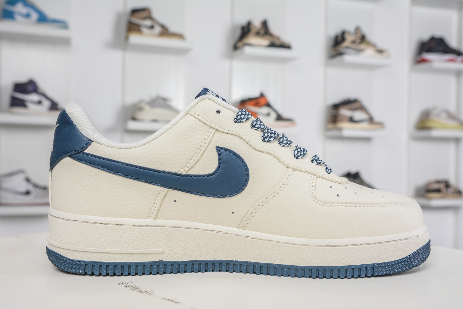 260 Nike Air Force 1 Low 07 x Supreme SUP联名-米白蓝 LD1999-003-Chinese UA Cheap High Quatity Brand Clothes Bags handbags Sneakers wholesale wholesaler seller from China Factory suppliers Fashion Clothing Shoes best Quality Beautiful Price 260 Nike Air Force 1 Low 07 x Supreme SUP联名-米白蓝 LD1999-003