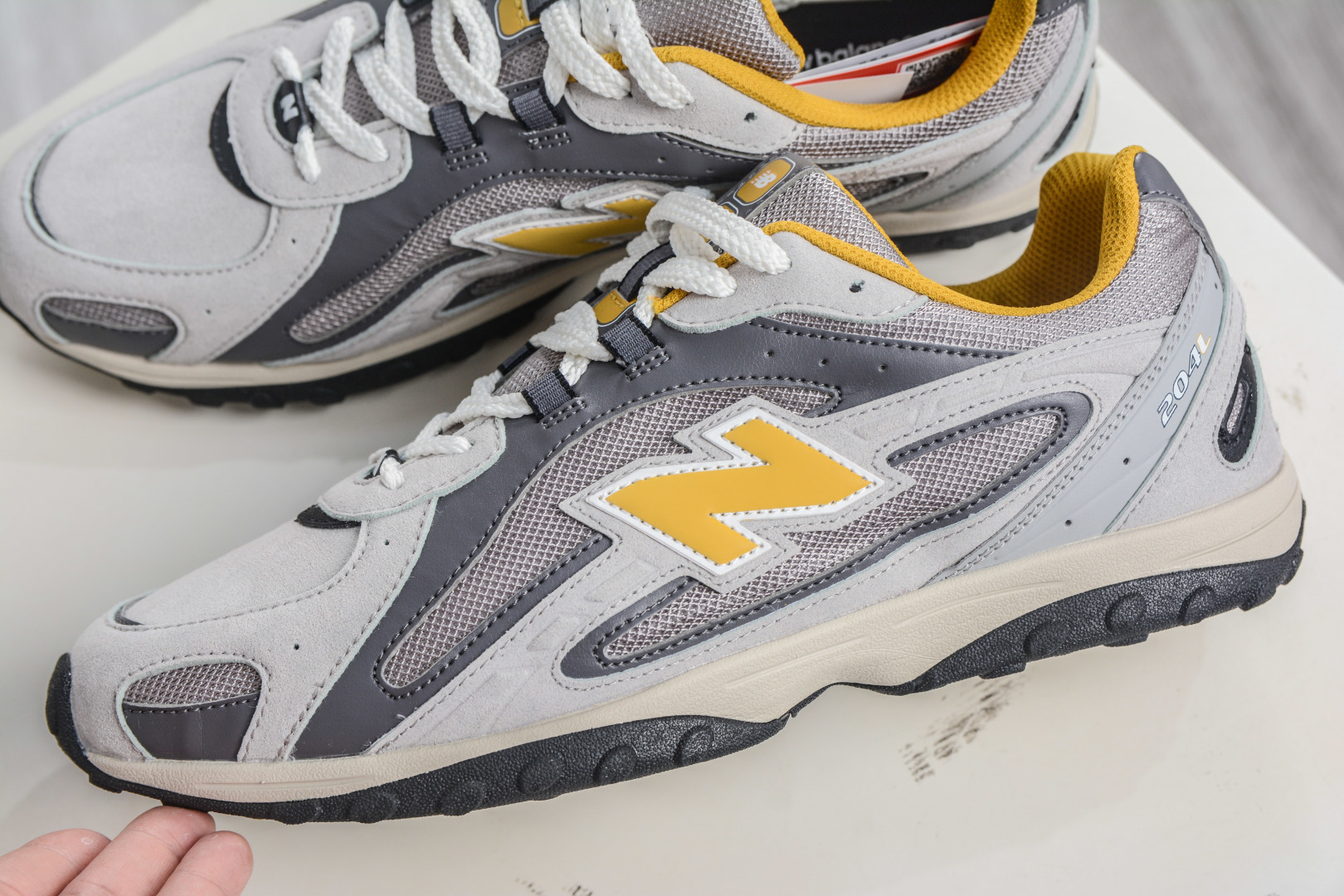 200 New Balance 新百伦204 系列 复古休闲运动百搭老爹跑步鞋 U204LNPB-Chinese UA Cheap High Quatity Brand Clothes Bags handbags Sneakers wholesale wholesaler seller from China Factory suppliers Fashion Clothing Shoes best Quality Beautiful Price 200 New Balance 新百伦204 系列 复古休闲运动百搭老爹跑步鞋 U204LNPB