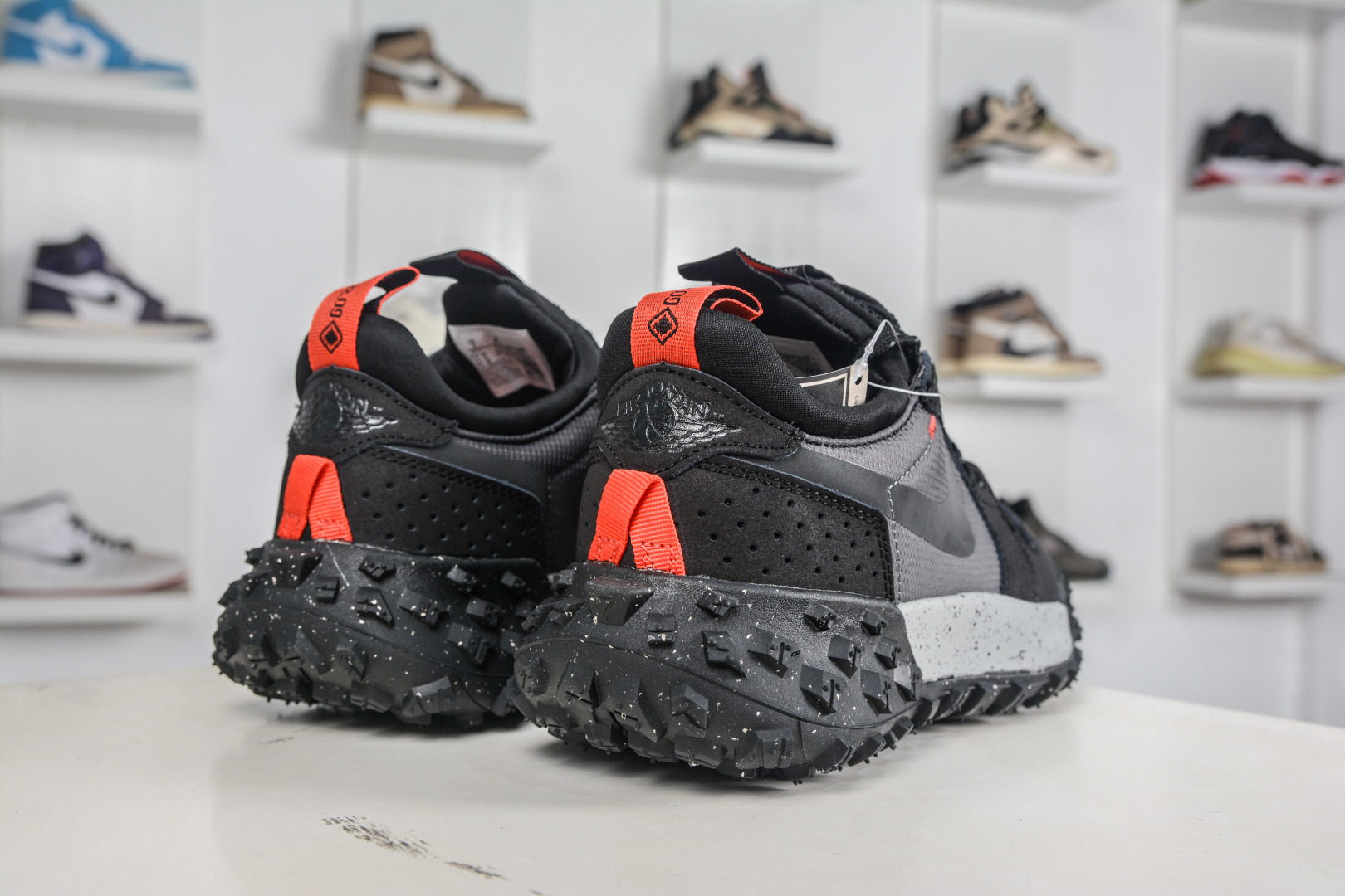 220 Air Jordan 1 Low Element ”Gore-Tex” AJ1 乔1 多功能户外休闲篮球鞋 FV4227-002-Chinese UA Cheap High Quatity Brand Clothes Bags handbags Sneakers wholesale wholesaler seller from China Factory suppliers Fashion Clothing Shoes best Quality Beautiful Price 220 Air Jordan 1 Low Element ”Gore-Tex” AJ1 乔1 多功能户外休闲篮球鞋 FV4227-002