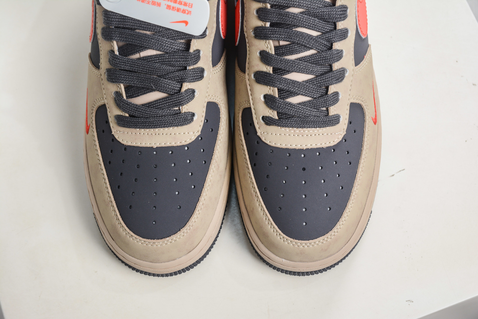 Nike Air Force 1 '07 Low 马年限定 摩卡棕红 KD1688-002-Top High Quatity Cheap Sneakers Fashion Clothing Clothes Bags handbags Shoes of all Brand wholesale With The best Quality And Beautiful Price from China Factory Chinese suppliers wholesaler seller Nike Air Force 1 '07 Low 马年限定 摩卡棕红 KD1688-002