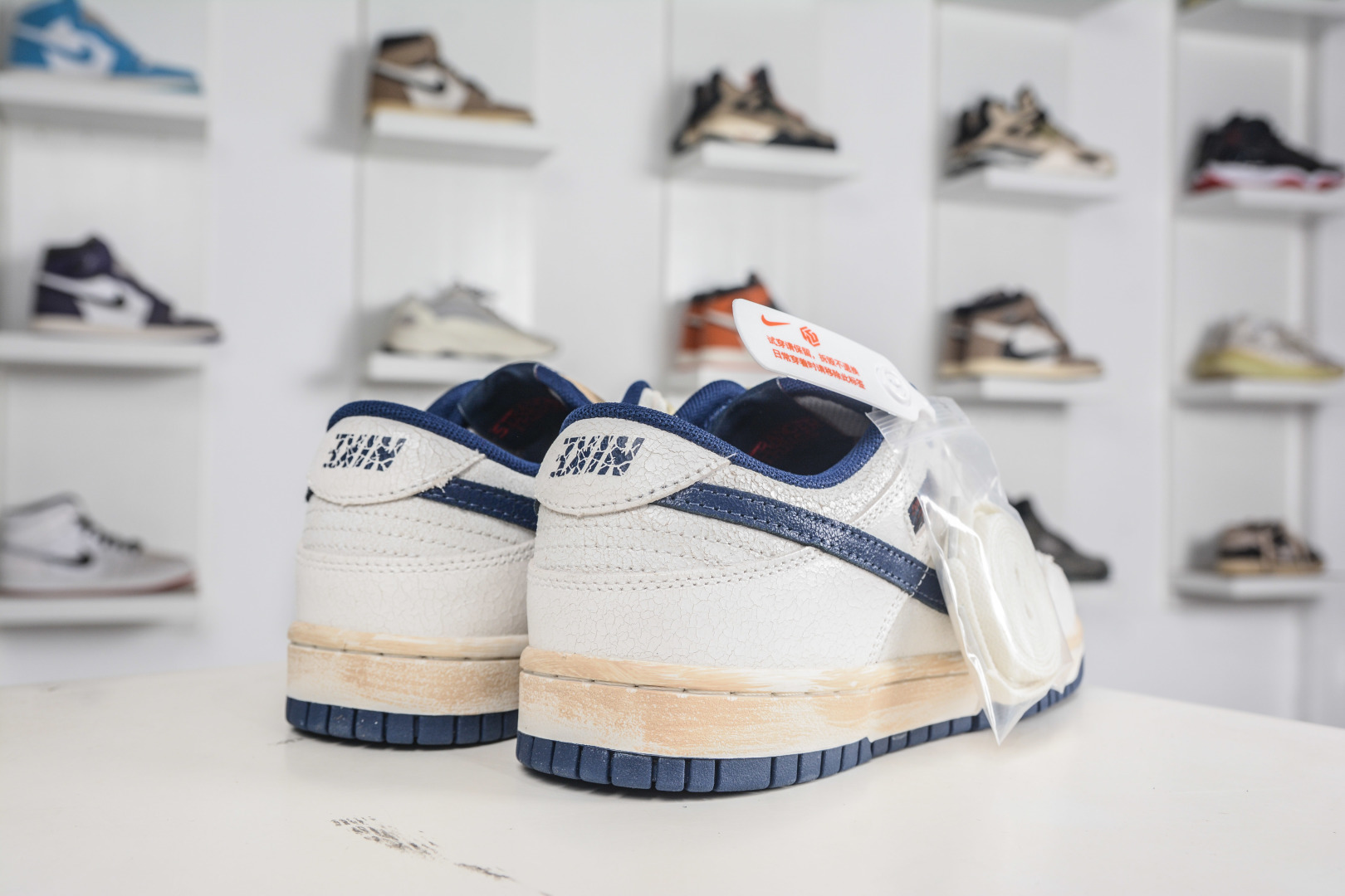 200 Nike x Stranger Things Dunk Low 灰蓝色 IH6766-001-Chinese UA Cheap High Quatity Brand Clothes Bags handbags Sneakers wholesale wholesaler seller from China Factory suppliers Fashion Clothing Shoes best Quality Beautiful Price 200 Nike x Stranger Things Dunk Low 灰蓝色 IH6766-001