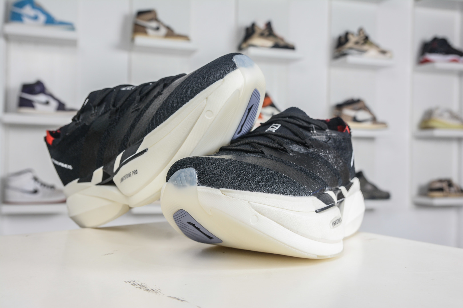220 Adidas Adizero Prime X3 Strung 舒适防滑耐磨低帮跑步鞋 JR6369-Chinese UA Cheap High Quatity Brand Clothes Bags handbags Sneakers wholesale wholesaler seller from China Factory suppliers Fashion Clothing Shoes best Quality Beautiful Price 220 Adidas Adizero Prime X3 Strung 舒适防滑耐磨低帮跑步鞋 JR6369