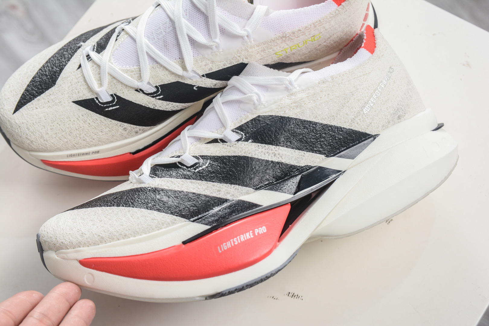 220 Adidas Adizero Prime X3 Strung 舒适防滑耐磨低帮跑步鞋 JR2597-Chinese UA Cheap High Quatity Brand Clothes Bags handbags Sneakers wholesale wholesaler seller from China Factory suppliers Fashion Clothing Shoes best Quality Beautiful Price 220 Adidas Adizero Prime X3 Strung 舒适防滑耐磨低帮跑步鞋 JR2597