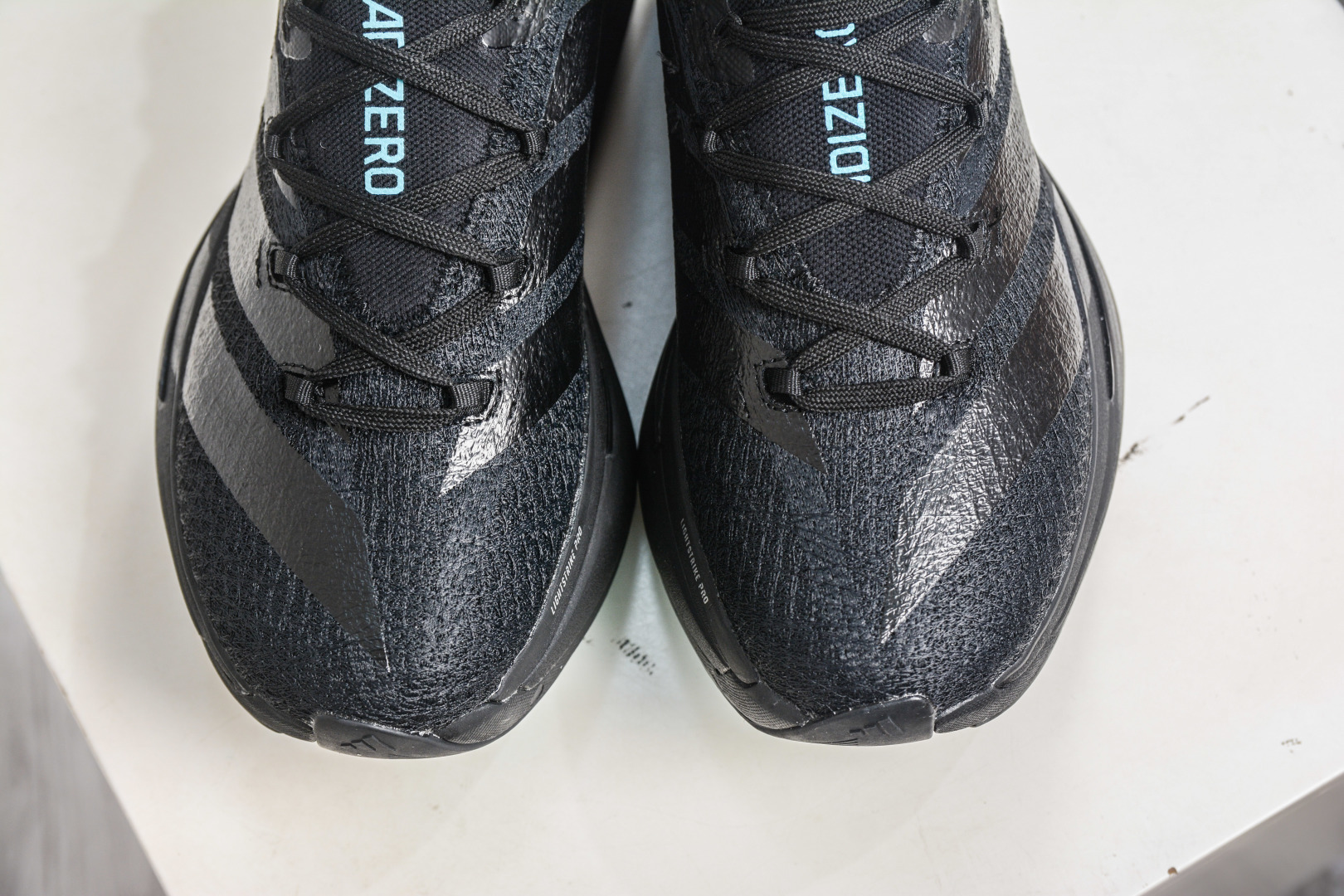 220 Adidas Adizero Prime X3 Strung 舒适防滑耐磨低帮跑步鞋 JR7411