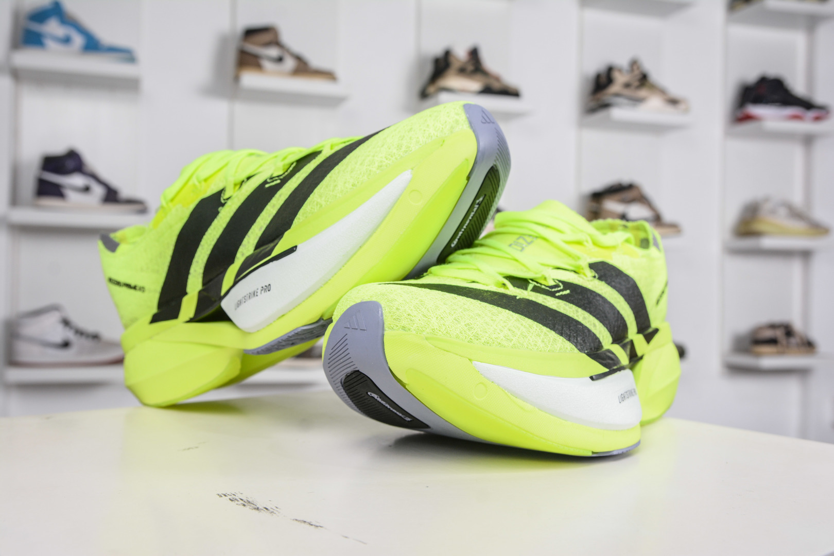 220 Adidas Adizero Prime X3 Strung 舒适防滑耐磨低帮跑步鞋 JI2981