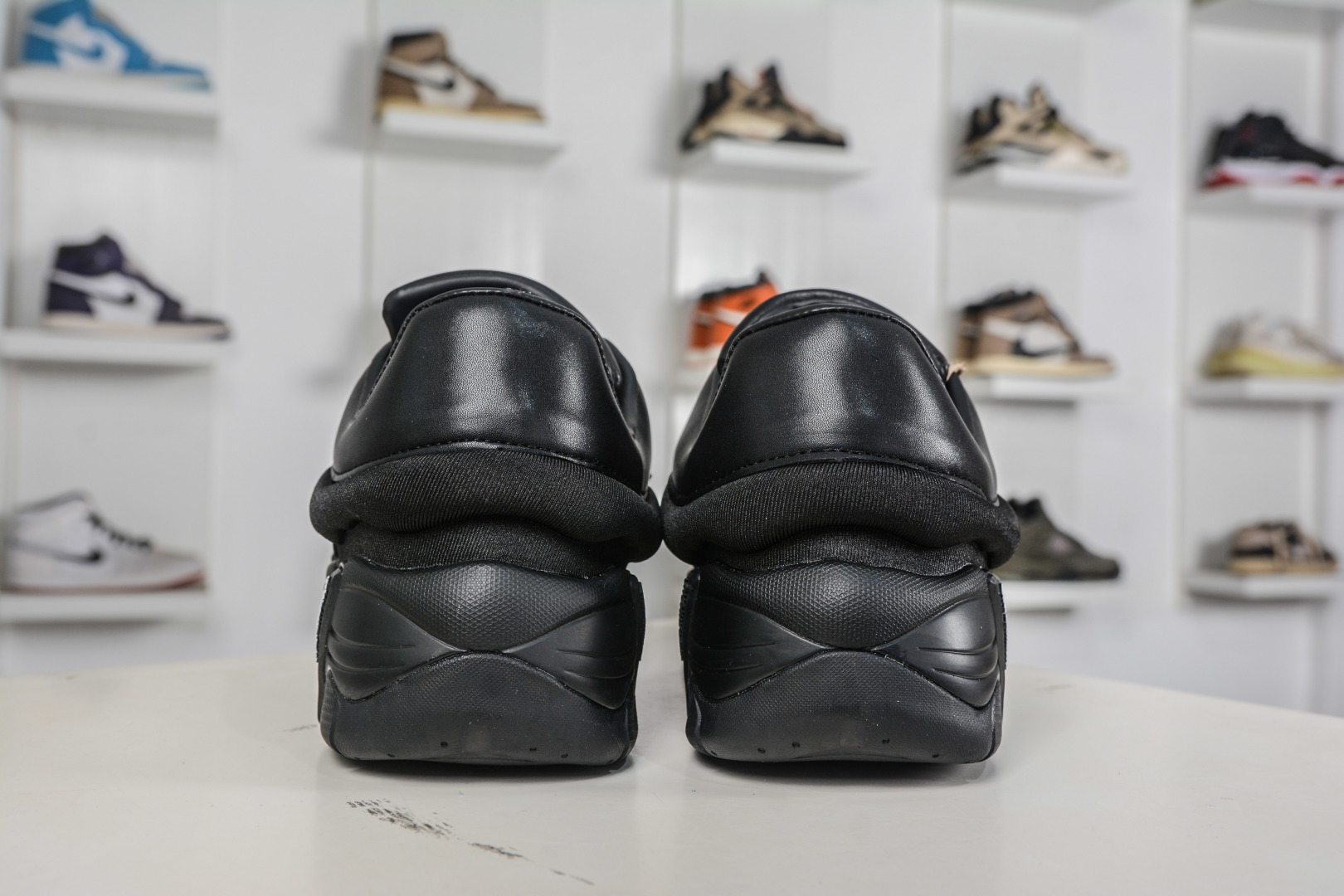 260 RAF SIMONS CYLON-21 潮流运动 圆头系带 低帮休闲鞋采用光滑皮革 HR740012L-293-Chinese UA Cheap High Quatity Brand Clothes Bags handbags Sneakers wholesale wholesaler seller from China Factory suppliers Fashion Clothing Shoes best Quality Beautiful Price 260 RAF SIMONS CYLON-21 潮流运动 圆头系带 低帮休闲鞋采用光滑皮革 HR740012L-293