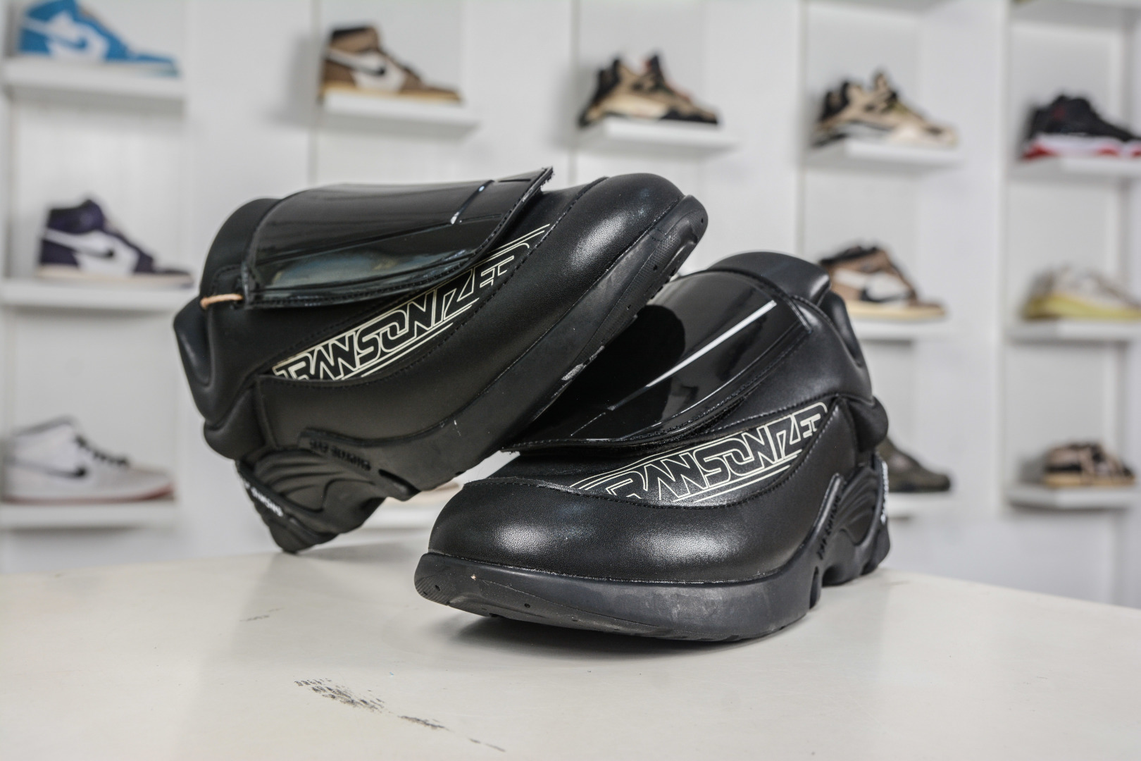 260 RAF SIMONS CYLON-21 潮流运动 圆头系带 低帮休闲鞋采用光滑皮革 HR740012L-293-Chinese UA Cheap High Quatity Brand Clothes Bags handbags Sneakers wholesale wholesaler seller from China Factory suppliers Fashion Clothing Shoes best Quality Beautiful Price 260 RAF SIMONS CYLON-21 潮流运动 圆头系带 低帮休闲鞋采用光滑皮革 HR740012L-293