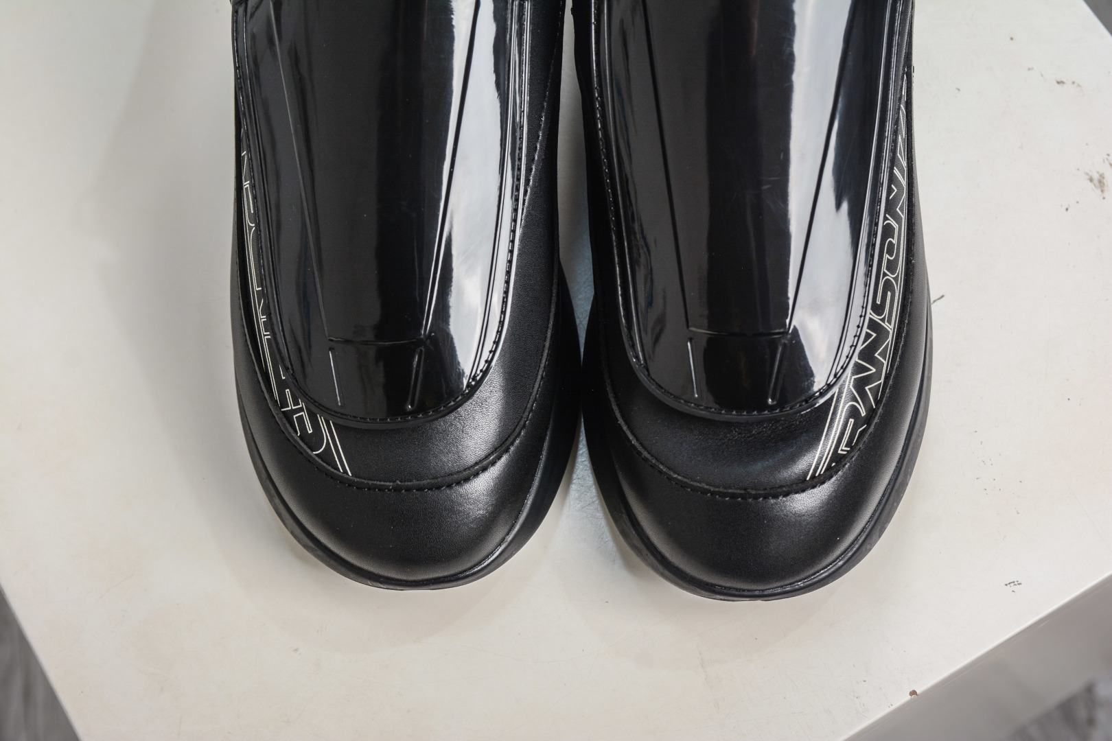 260 RAF SIMONS CYLON-21 潮流运动 圆头系带 低帮休闲鞋采用光滑皮革 HR740012L-293-Chinese UA Cheap High Quatity Brand Clothes Bags handbags Sneakers wholesale wholesaler seller from China Factory suppliers Fashion Clothing Shoes best Quality Beautiful Price 260 RAF SIMONS CYLON-21 潮流运动 圆头系带 低帮休闲鞋采用光滑皮革 HR740012L-293