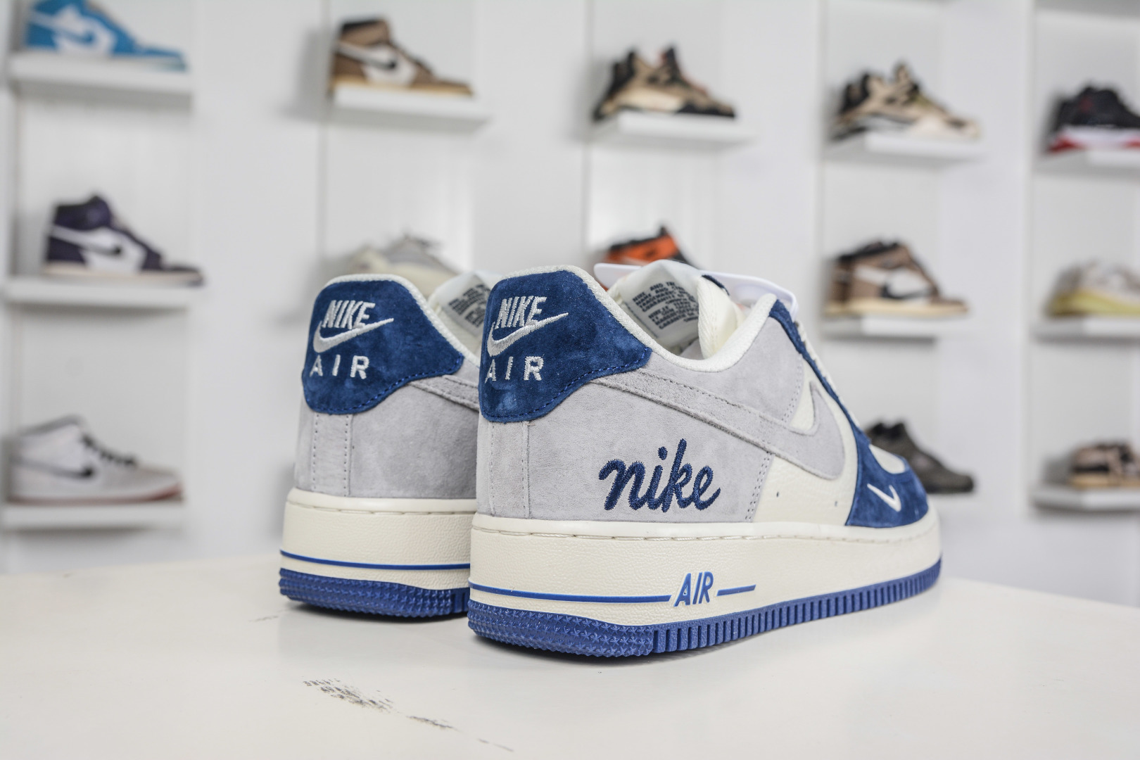 Nike Air Force 1 Low 07 蓝白灰小勾 HM3703-161-Top High Quatity Cheap Sneakers Fashion Clothing Clothes Bags handbags Shoes of all Brand wholesale With The best Quality And Beautiful Price from China Factory Chinese suppliers wholesaler seller Nike Air Force 1 Low 07 蓝白灰小勾 HM3703-161