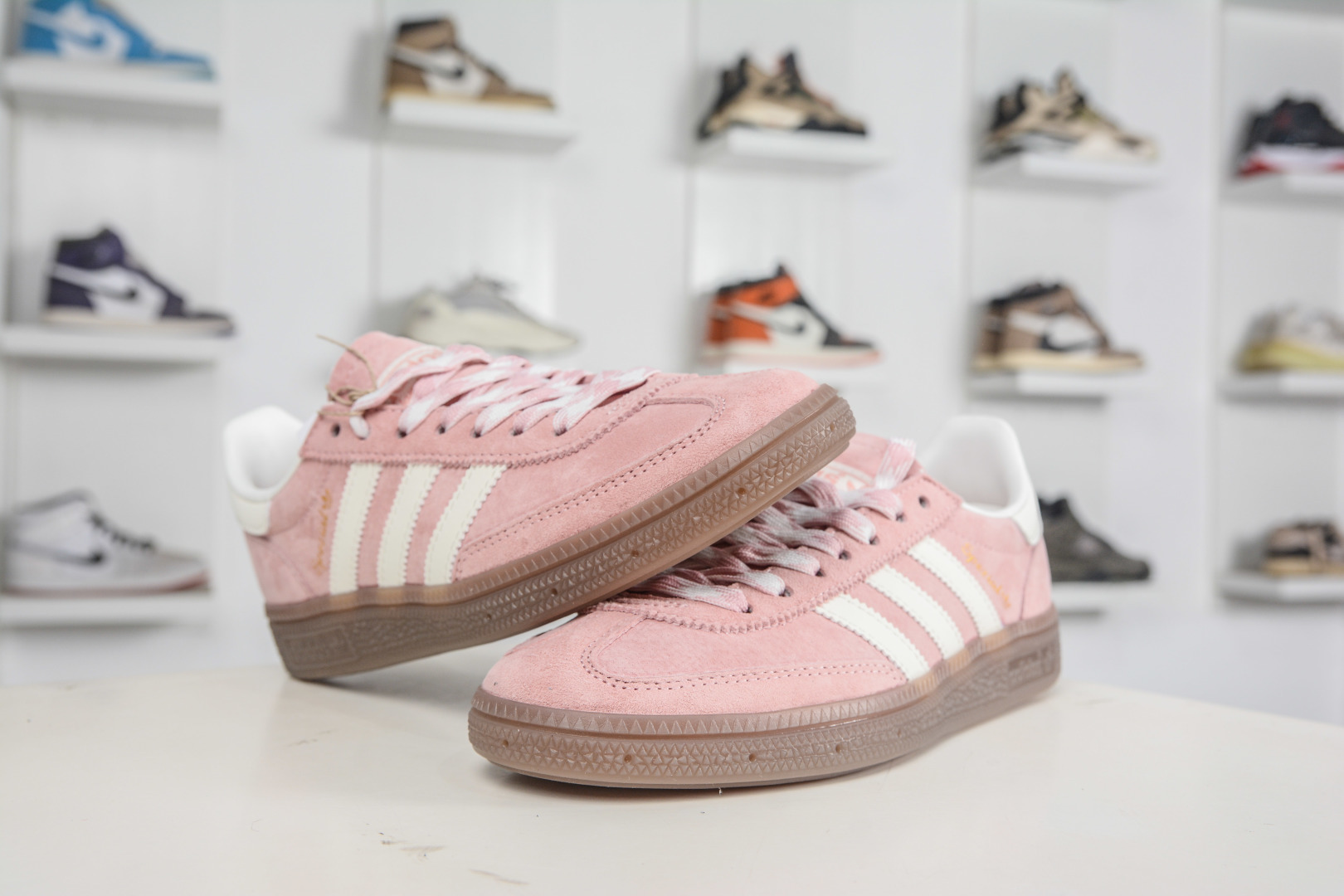 150 AD Originals Handball SPZL 手球运动员系列百搭休闲运动板鞋 KJ6305-Chinese UA Cheap High Quatity Brand Clothes Bags handbags Sneakers wholesale wholesaler seller from China Factory suppliers Fashion Clothing Shoes best Quality Beautiful Price 150 AD Originals Handball SPZL 手球运动员系列百搭休闲运动板鞋 KJ6305
