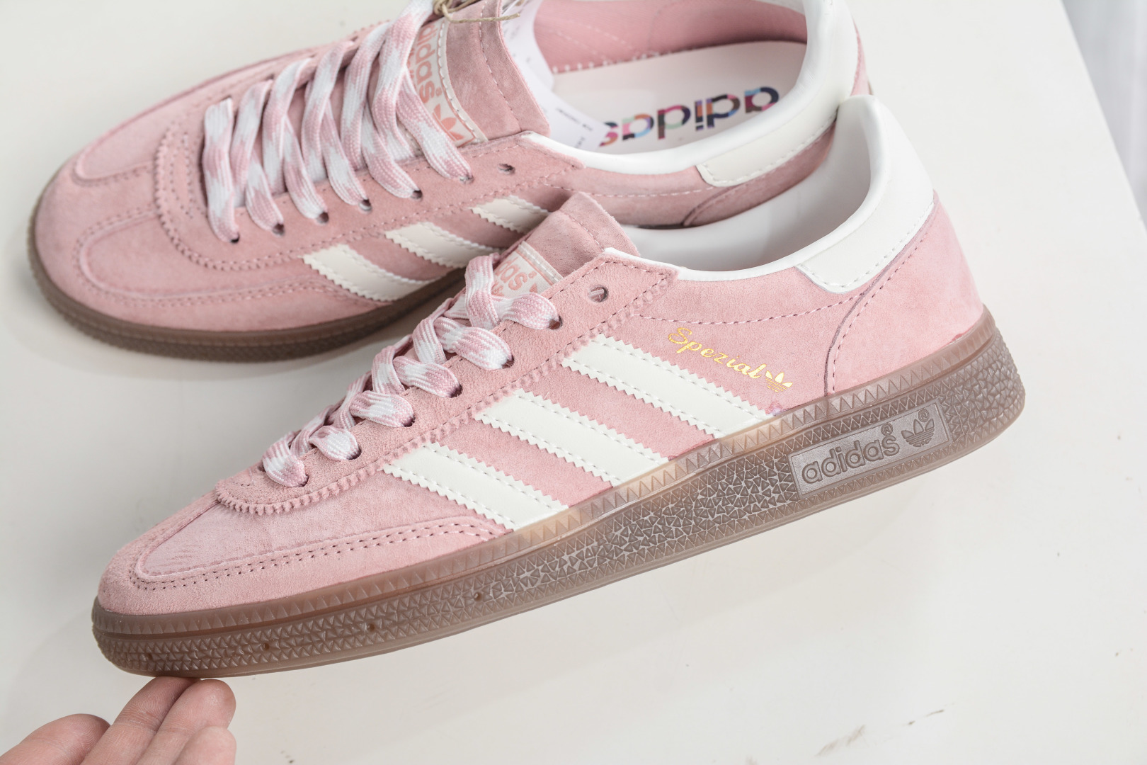150 AD Originals Handball SPZL 手球运动员系列百搭休闲运动板鞋 KJ6305-Chinese UA Cheap High Quatity Brand Clothes Bags handbags Sneakers wholesale wholesaler seller from China Factory suppliers Fashion Clothing Shoes best Quality Beautiful Price 150 AD Originals Handball SPZL 手球运动员系列百搭休闲运动板鞋 KJ6305
