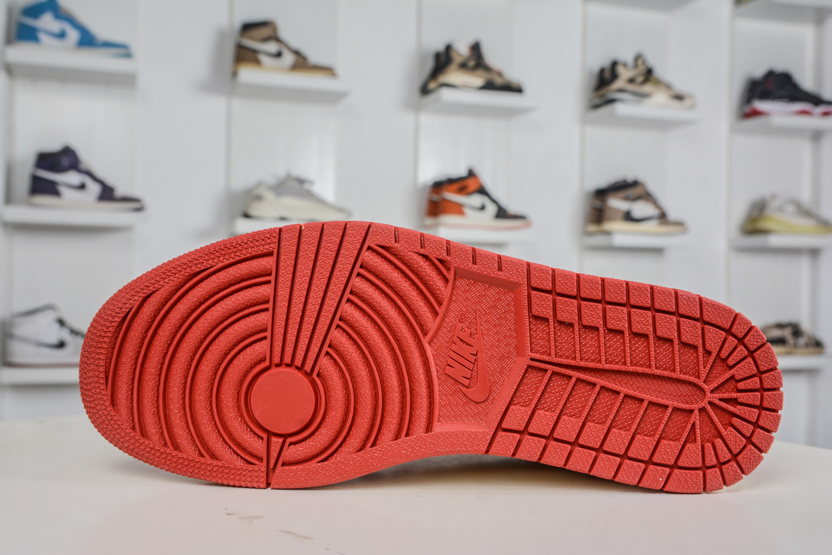 270 TS x Nike Air Jordan 1 Low 马年限定联名 白红金钩 XD1979-003