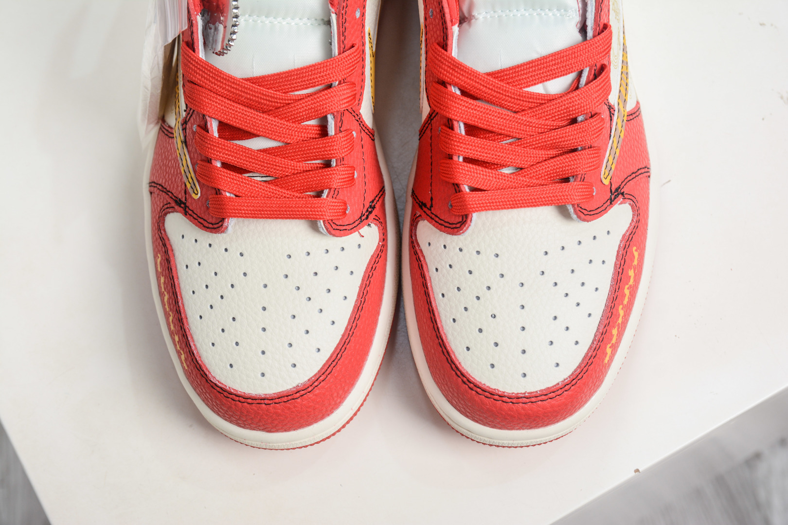270 TS x Nike Air Jordan 1 Low 马年限定联名 白红金钩 XD1979-003