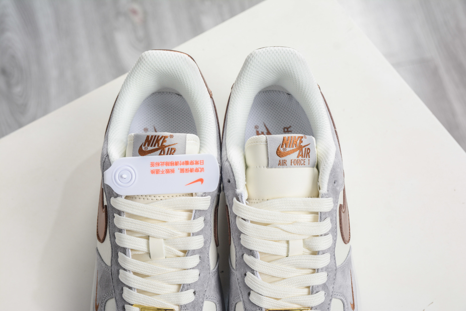 260 Nike Air Force 1 Low 07 奶白灰金 DV5477-007-Chinese UA Cheap High Quatity Brand Clothes Bags handbags Sneakers wholesale wholesaler seller from China Factory suppliers Fashion Clothing Shoes best Quality Beautiful Price 260 Nike Air Force 1 Low 07 奶白灰金 DV5477-007