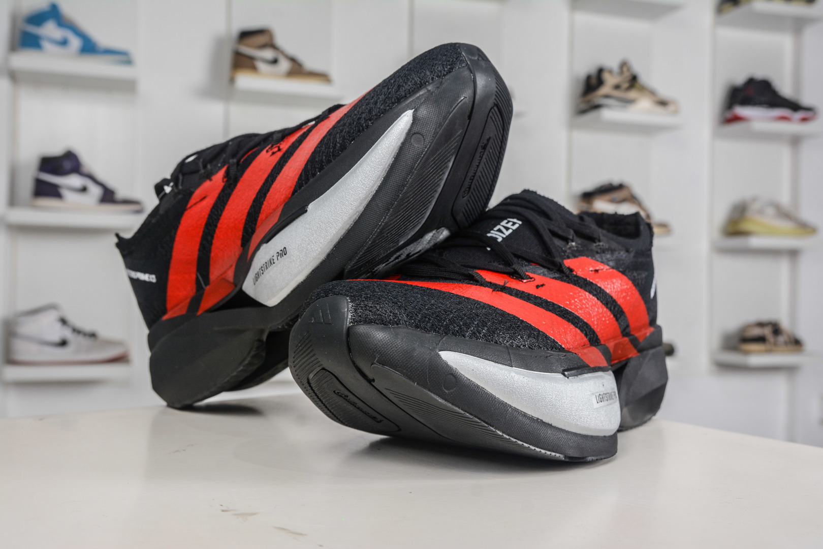 220 Adidas Adizero Prime X3 Strung 舒适防滑耐磨低帮跑步鞋 KJ6946-Chinese UA Cheap High Quatity Brand Clothes Bags handbags Sneakers wholesale wholesaler seller from China Factory suppliers Fashion Clothing Shoes best Quality Beautiful Price 220 Adidas Adizero Prime X3 Strung 舒适防滑耐磨低帮跑步鞋 KJ6946