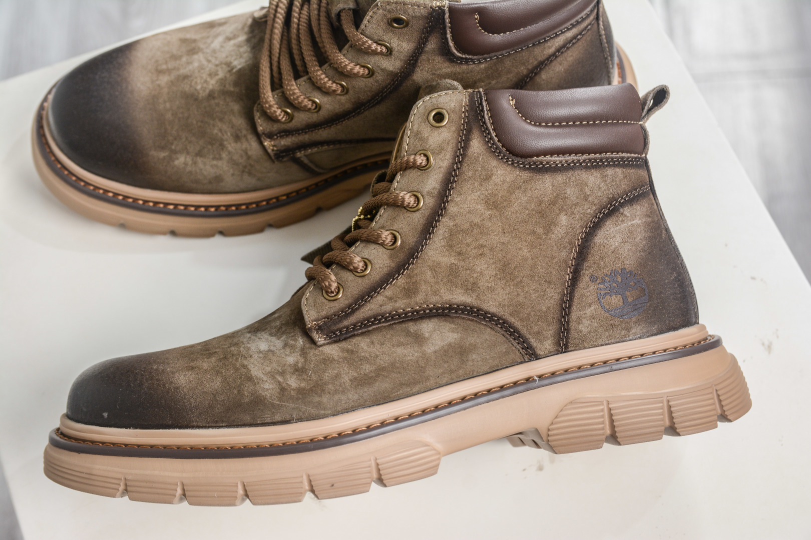 240 双十二福利继续炸 Timberland添柏岚/天伯伦 秋冬新品-Chinese UA Cheap High Quatity Brand Clothes Bags handbags Sneakers wholesale wholesaler seller from China Factory suppliers Fashion Clothing Shoes best Quality Beautiful Price 240 双十二福利继续炸 Timberland添柏岚/天伯伦 秋冬新品