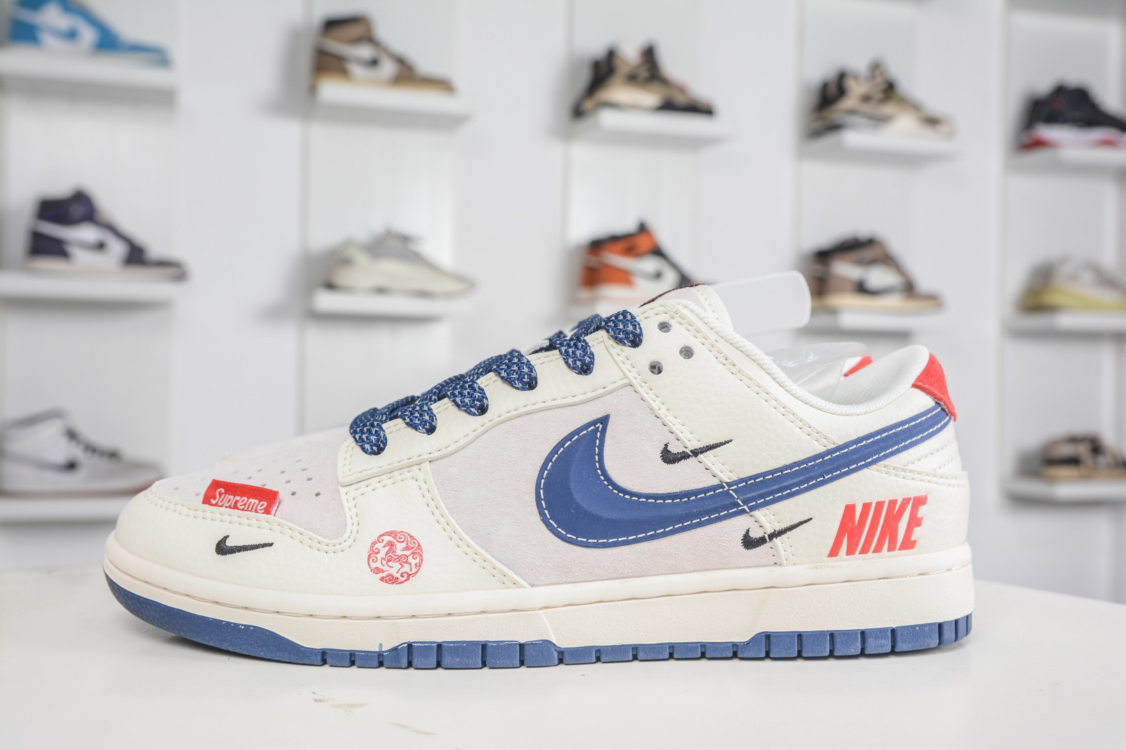 270 Nike SB Dunk Low x Superme SUP联名-白灰蓝 FC7688-204-Chinese UA Cheap High Quatity Brand Clothes Bags handbags Sneakers wholesale wholesaler seller from China Factory suppliers Fashion Clothing Shoes best Quality Beautiful Price 270 Nike SB Dunk Low x Superme SUP联名-白灰蓝 FC7688-204