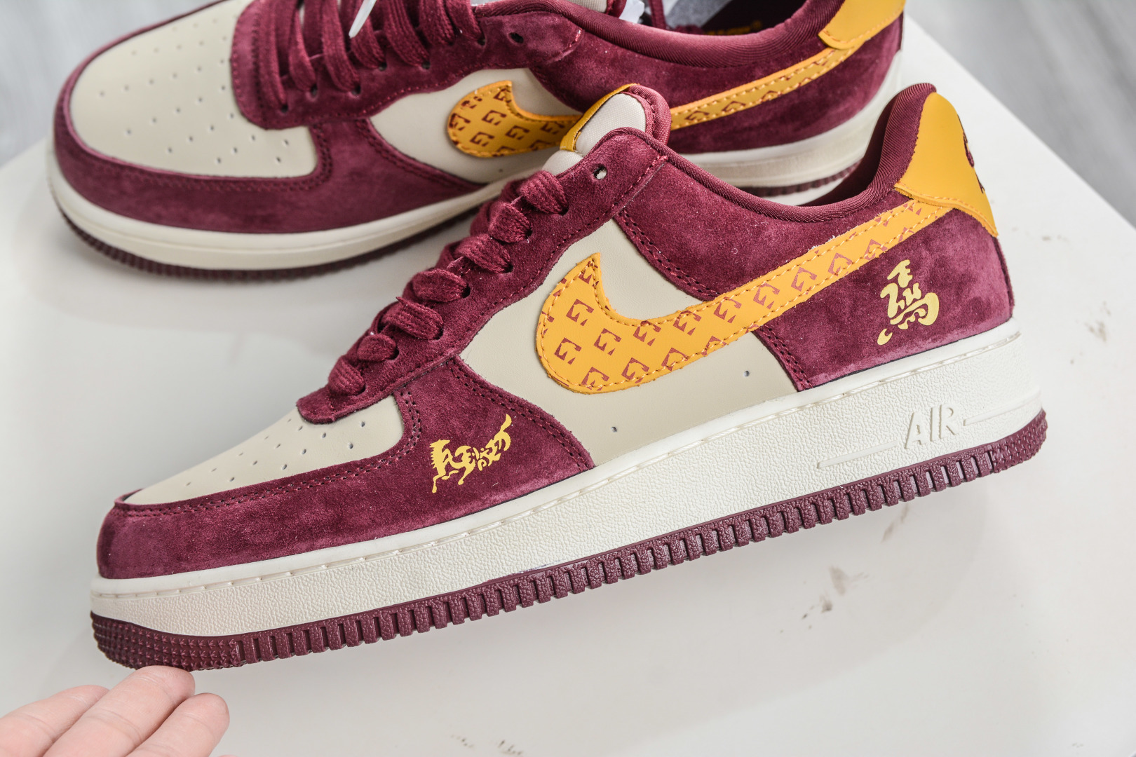 Nike Air Force 1 '07 Low 马年限定联名-酒红金钩 KD1688-003 Nike Air Force 1 '07 Low 马年限定联名-酒红金钩 KD1688-003