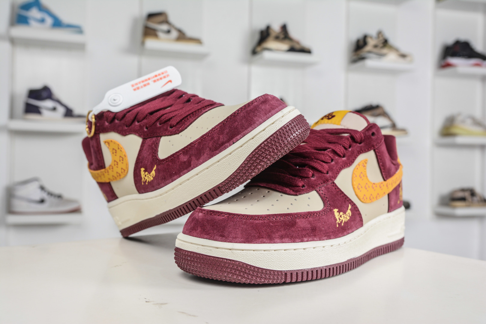 Nike Air Force 1 '07 Low 马年限定联名-酒红金钩 KD1688-003 Nike Air Force 1 '07 Low 马年限定联名-酒红金钩 KD1688-003