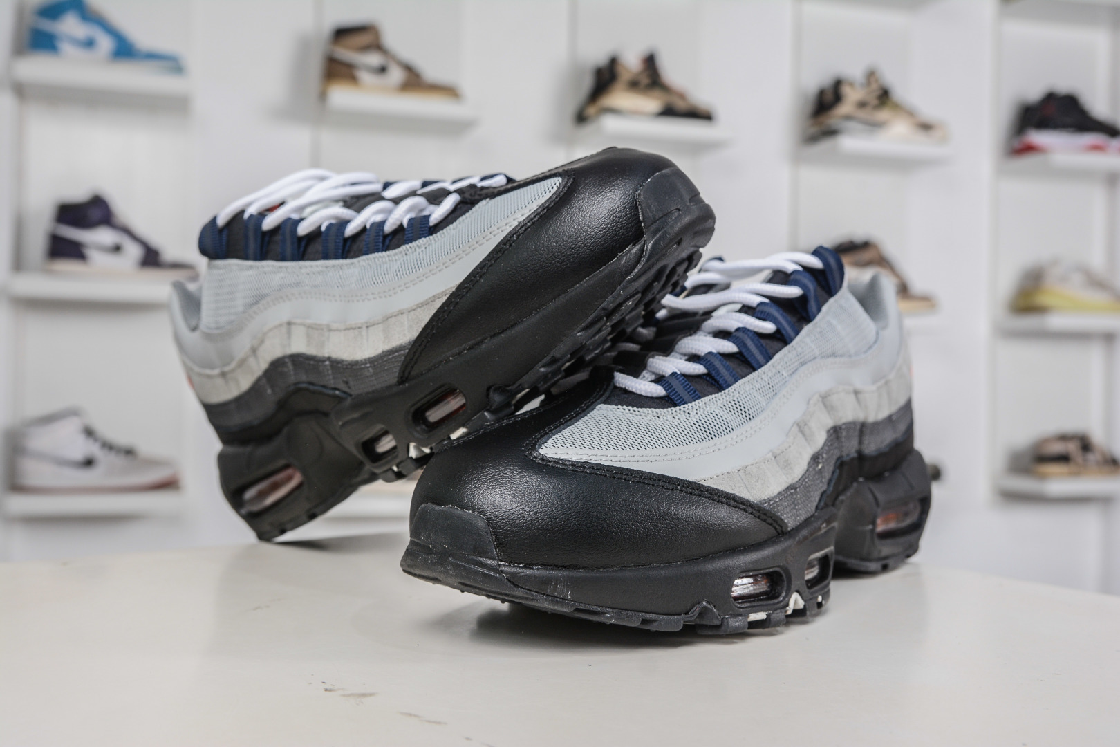NK Air Max 95 复古减震气垫跑鞋 DM0011-007