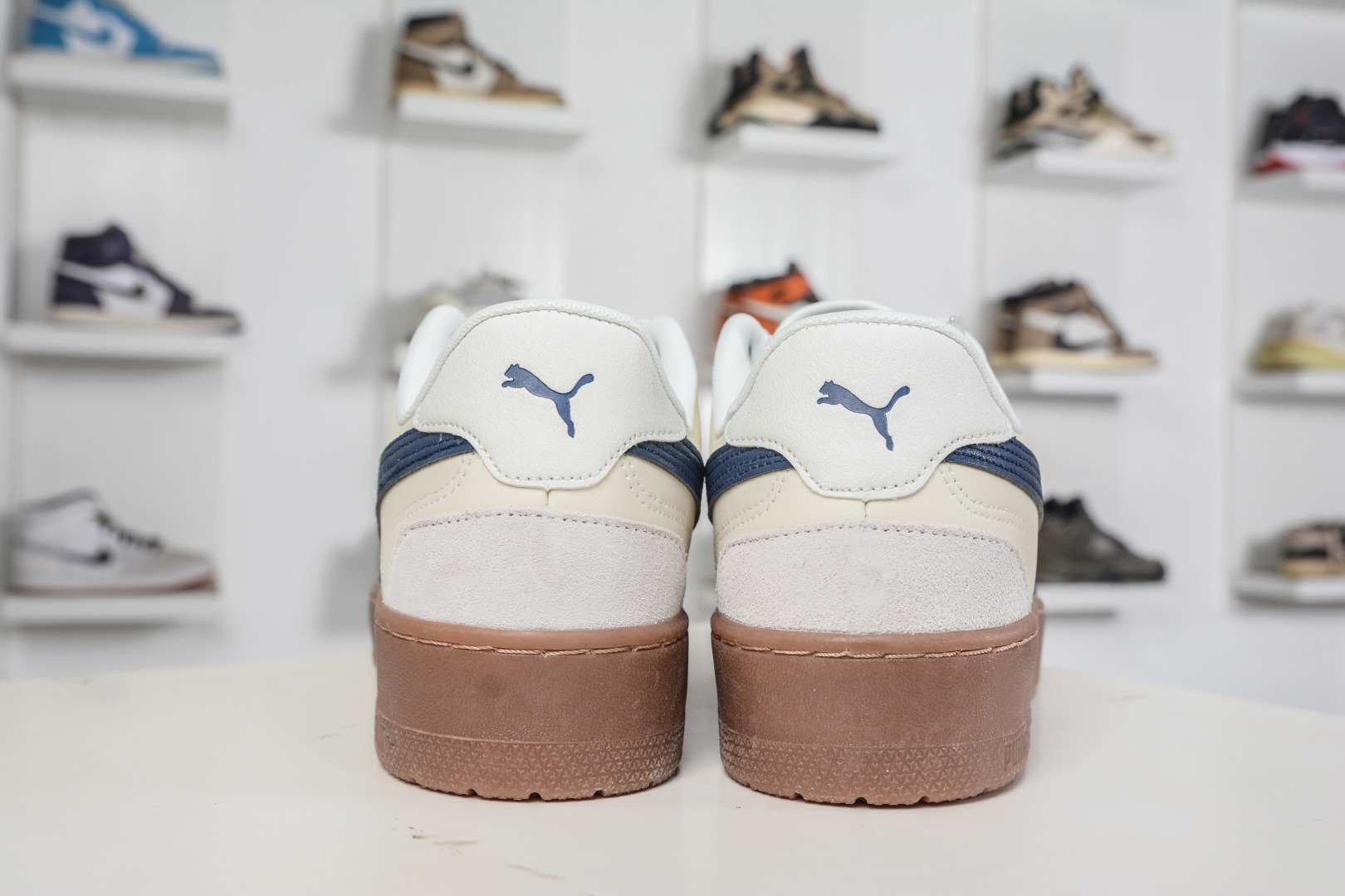 PUMA彪马 CA Match Court 休闲经典简约复古 低帮 板鞋 308621-11-Top High Quatity Cheap Sneakers Fashion Clothing Clothes Bags handbags Shoes of all Brand wholesale With The best Quality And Beautiful Price from China Factory Chinese suppliers wholesaler seller PUMA彪马 CA Match Court 休闲经典简约复古 低帮 板鞋 308621-11