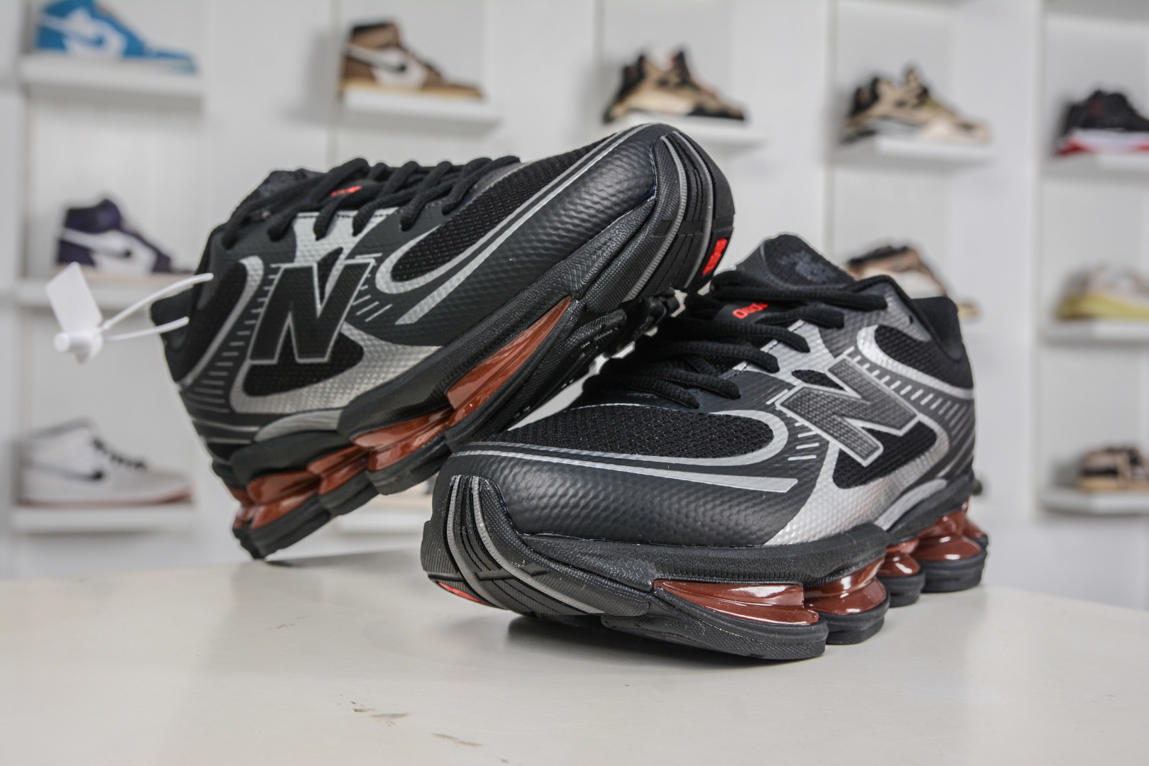 T版New Balance NB2000 舒适百搭防滑耐磨低帮 休闲跑步鞋 U200028