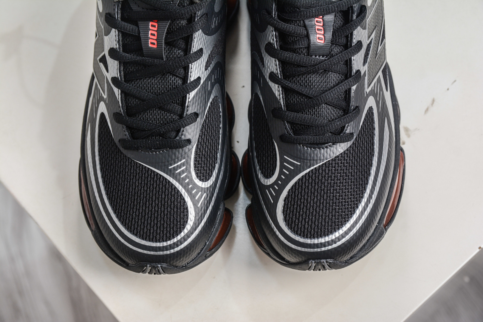 T版New Balance NB2000 舒适百搭防滑耐磨低帮 休闲跑步鞋 U200028