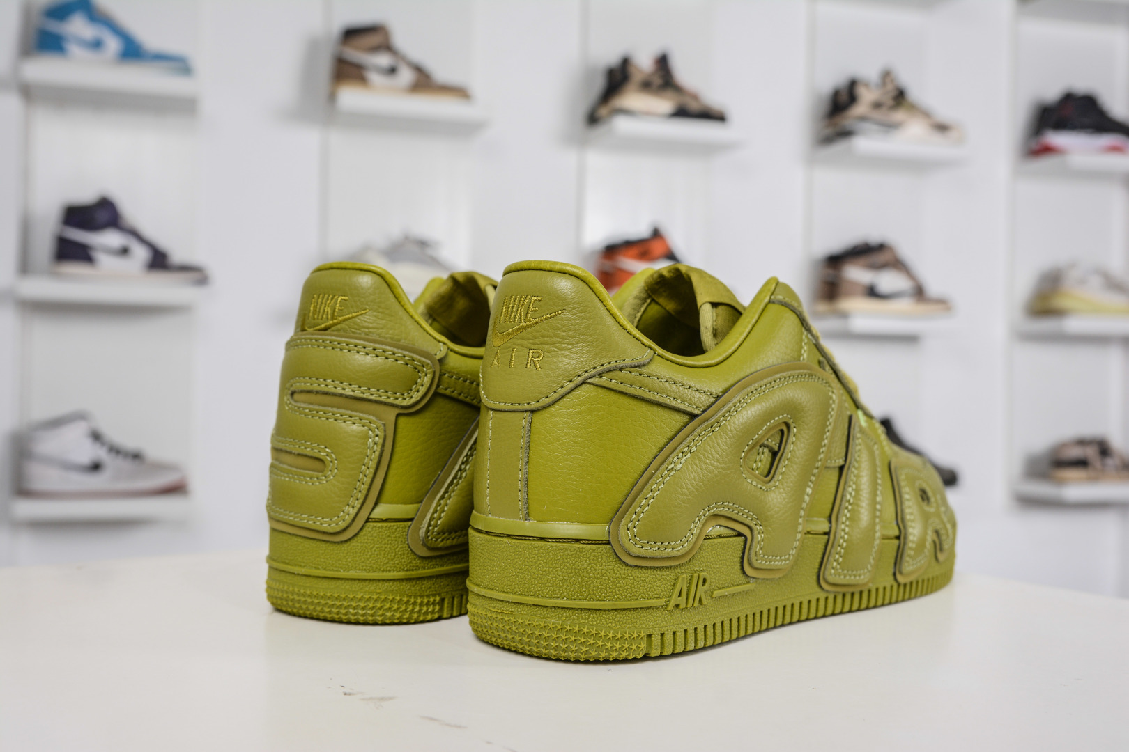 SF版 CPFM x NK Air Force 1 07 Low 空军一号系列低帮经典百搭休闲运动板鞋“联名放大补丁字母” FQ7069-300
