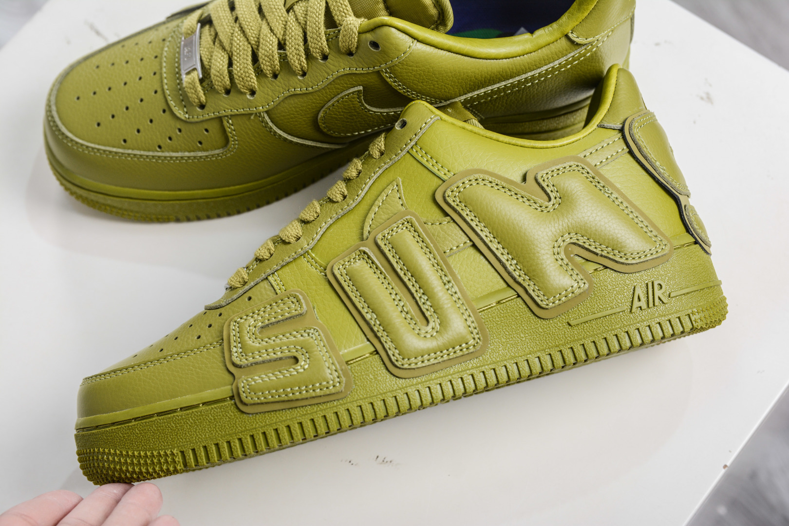 SF版 CPFM x NK Air Force 1 07 Low 空军一号系列低帮经典百搭休闲运动板鞋“联名放大补丁字母” FQ7069-300