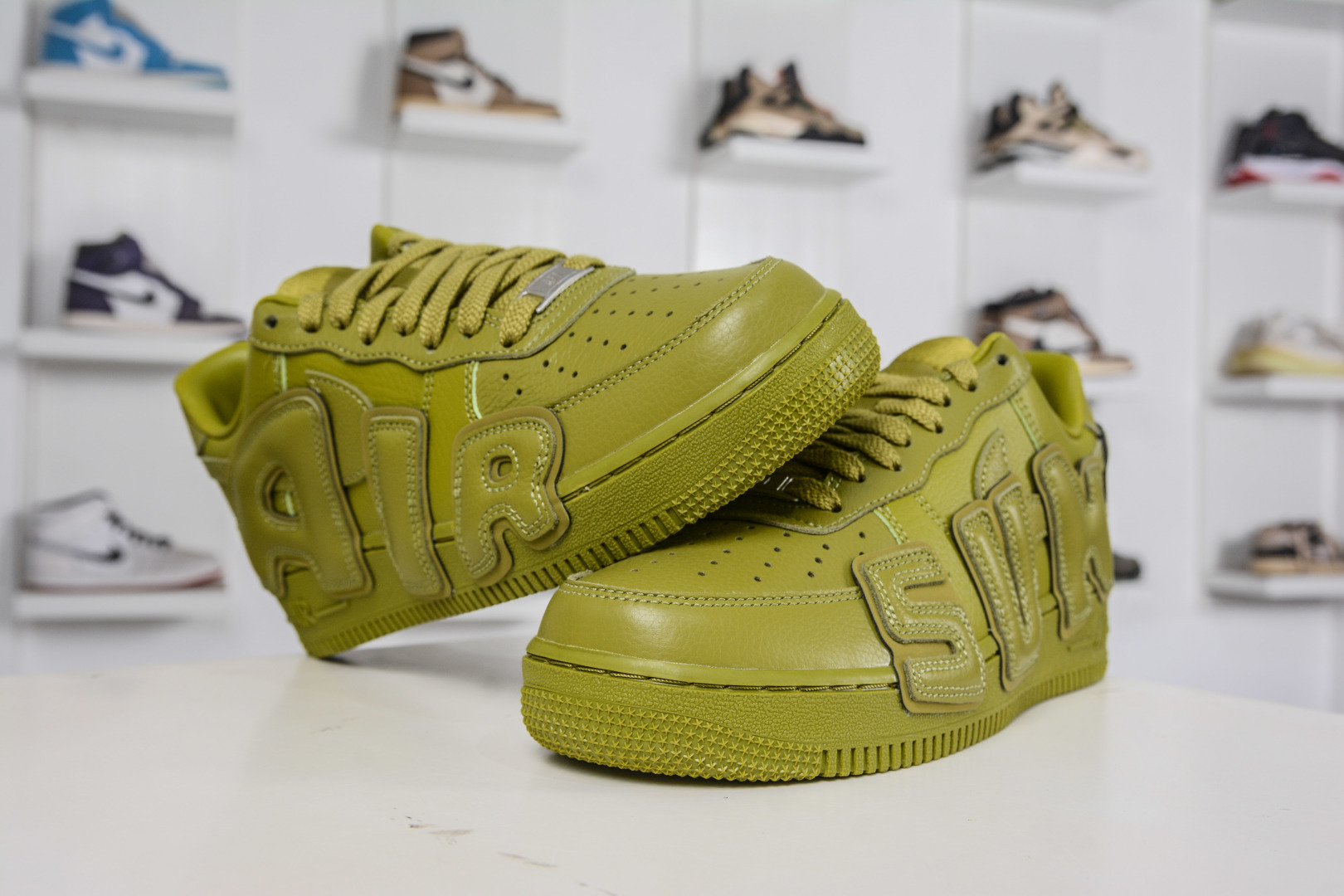 SF版 CPFM x NK Air Force 1 07 Low 空军一号系列低帮经典百搭休闲运动板鞋“联名放大补丁字母” FQ7069-300