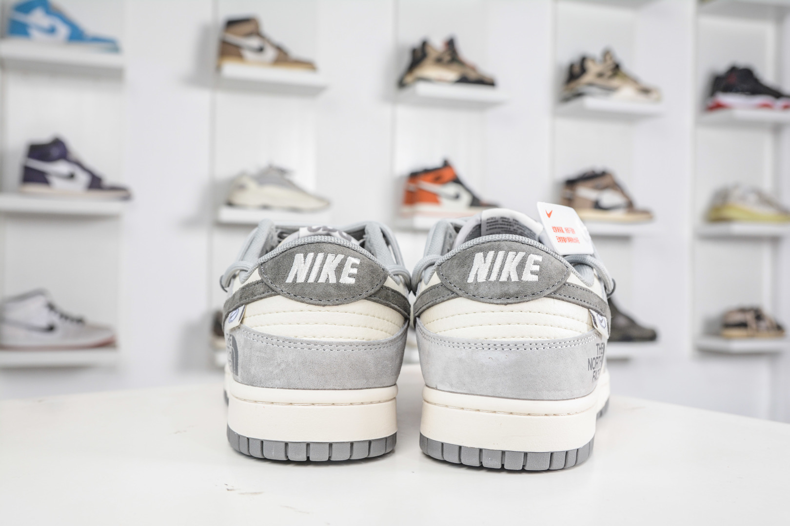 290 Nike SB Dunk Low x The North Face x CDG 北面CDG联名-米白灰绑带 JP2026-102-Chinese UA Cheap High Quatity Brand Clothes Bags handbags Sneakers wholesale wholesaler seller from China Factory suppliers Fashion Clothing Shoes best Quality Beautiful Price 290 Nike SB Dunk Low x The North Face x CDG 北面CDG联名-米白灰绑带 JP2026-102