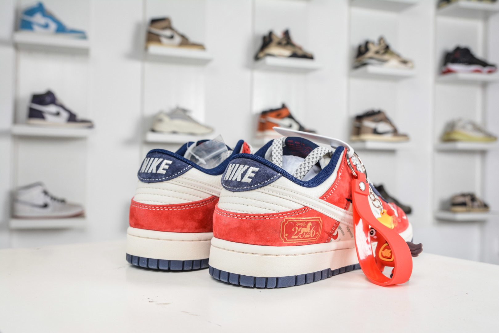 270 Nike SB Dunk Low x Superme SUP联名马年限定-米白红蓝 FC7688-209-Chinese UA Cheap High Quatity Brand Clothes Bags handbags Sneakers wholesale wholesaler seller from China Factory suppliers Fashion Clothing Shoes best Quality Beautiful Price 270 Nike SB Dunk Low x Superme SUP联名马年限定-米白红蓝 FC7688-209