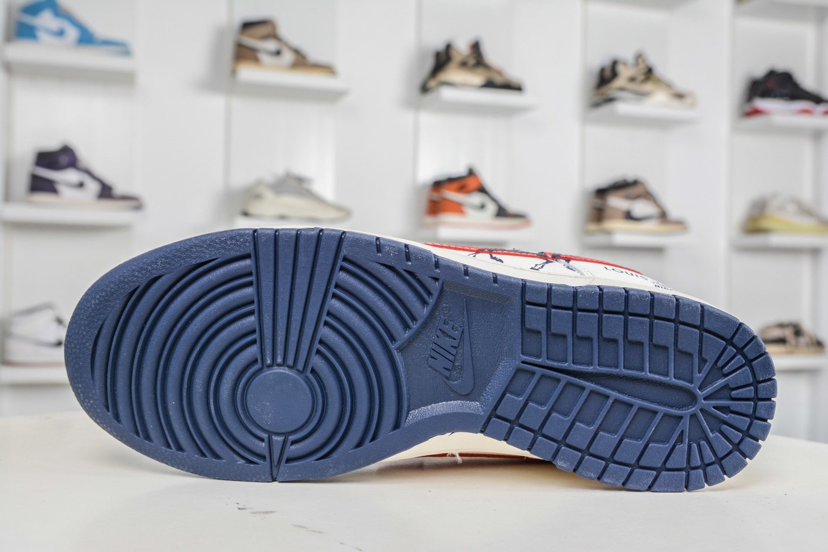270 Nike SB Dunk Low x Louis Vuitton LV联名马年限定-白蓝红 JJ2508-563-Chinese UA Cheap High Quatity Brand Clothes Bags handbags Sneakers wholesale wholesaler seller from China Factory suppliers Fashion Clothing Shoes best Quality Beautiful Price 270 Nike SB Dunk Low x Louis Vuitton LV联名马年限定-白蓝红 JJ2508-563