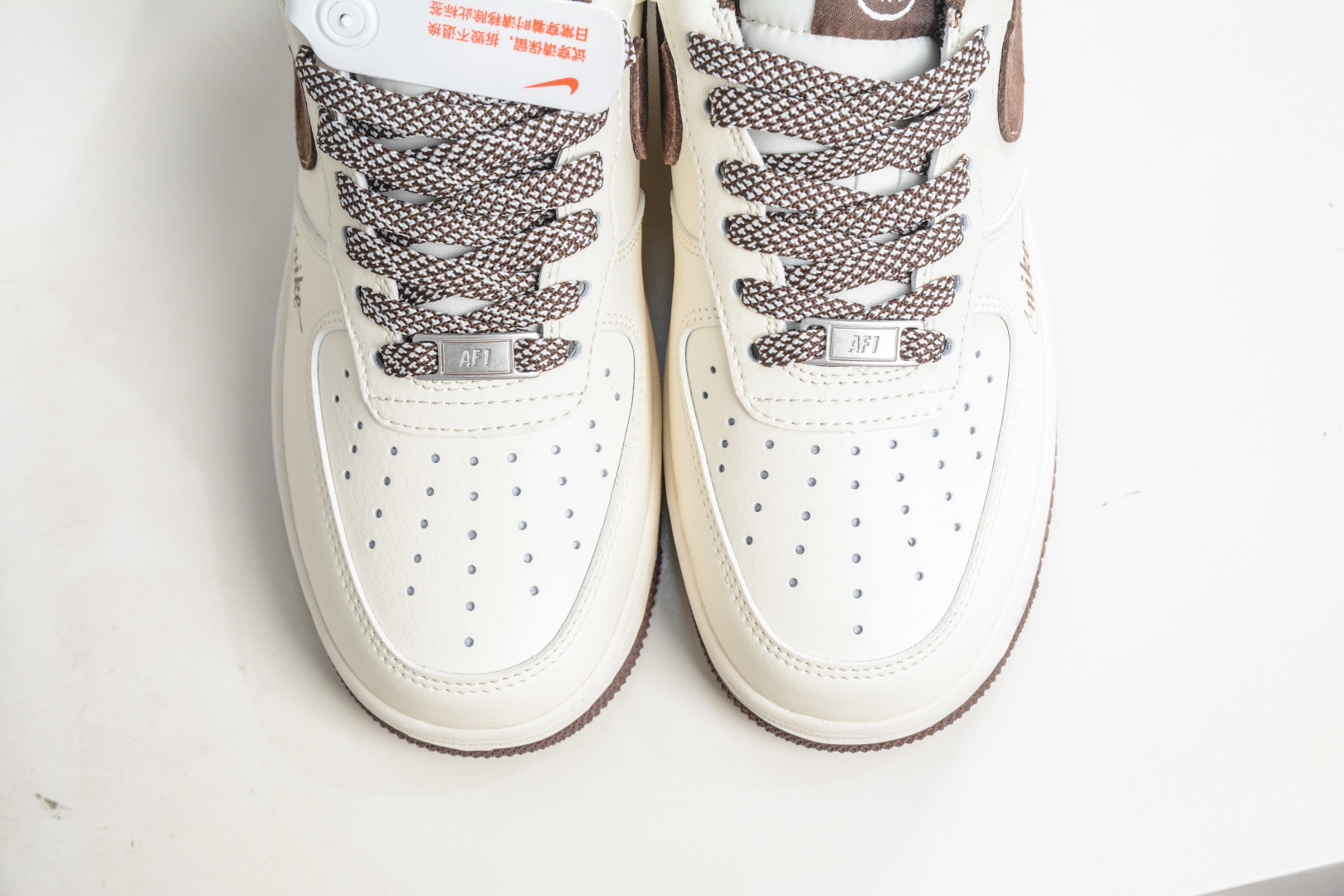 260 NIke Air Force 1 白棕 原楦头原纸板 XD9314-614-Chinese UA Cheap High Quatity Brand Clothes Bags handbags Sneakers wholesale wholesaler seller from China Factory suppliers Fashion Clothing Shoes best Quality Beautiful Price 260 NIke Air Force 1 白棕 原楦头原纸板 XD9314-614