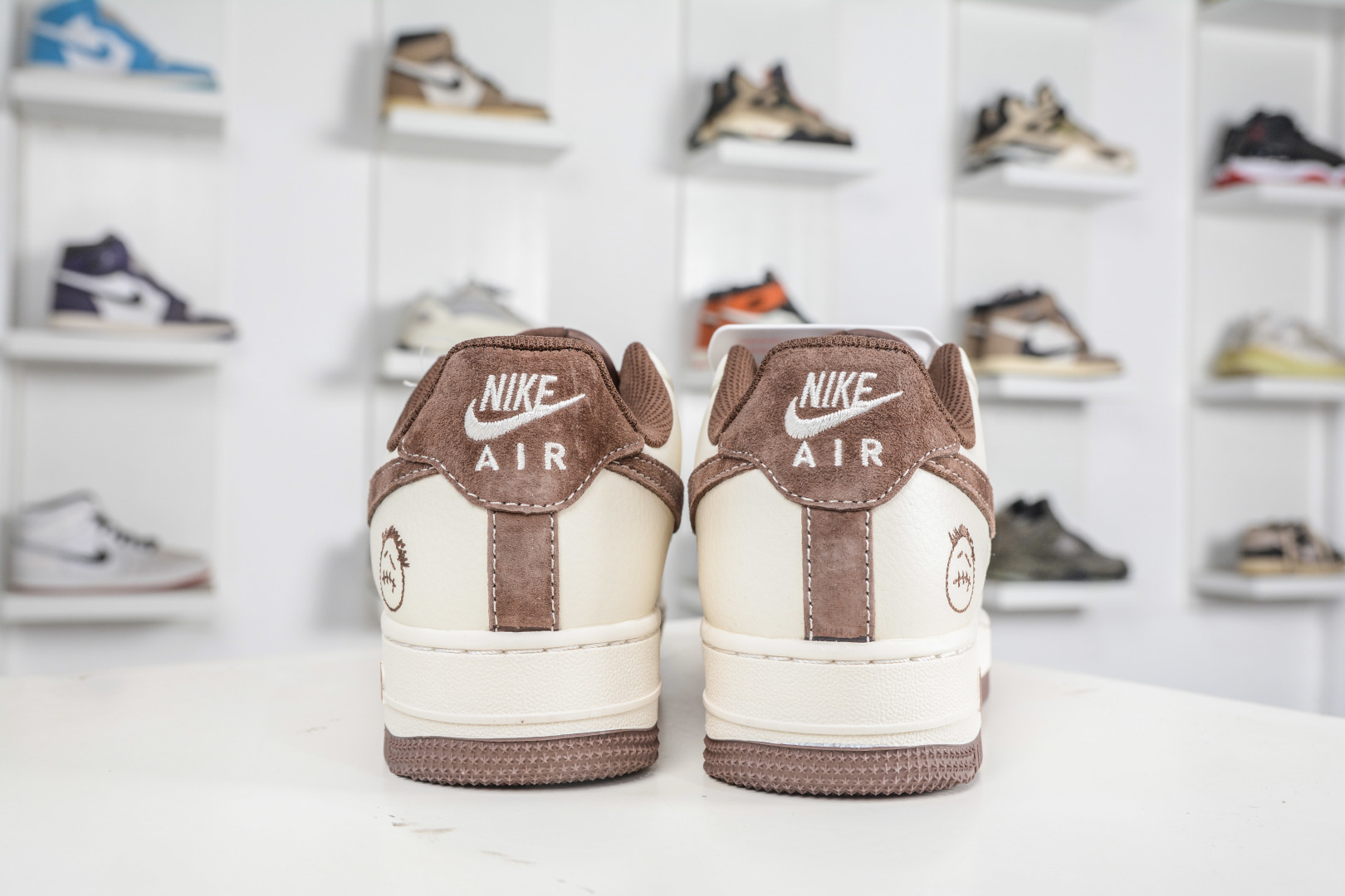 260 NIke Air Force 1 白棕 原楦头原纸板 XD9314-614-Chinese UA Cheap High Quatity Brand Clothes Bags handbags Sneakers wholesale wholesaler seller from China Factory suppliers Fashion Clothing Shoes best Quality Beautiful Price 260 NIke Air Force 1 白棕 原楦头原纸板 XD9314-614