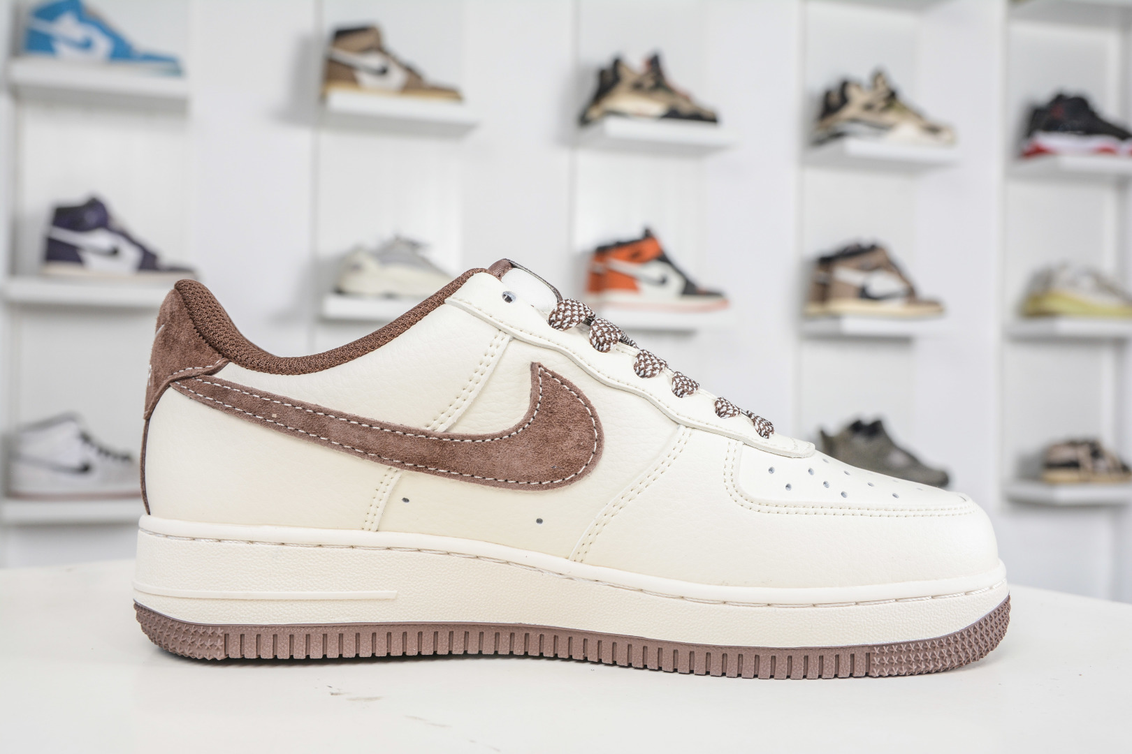 260 NIke Air Force 1 白棕 原楦头原纸板 XD9314-614-Chinese UA Cheap High Quatity Brand Clothes Bags handbags Sneakers wholesale wholesaler seller from China Factory suppliers Fashion Clothing Shoes best Quality Beautiful Price 260 NIke Air Force 1 白棕 原楦头原纸板 XD9314-614