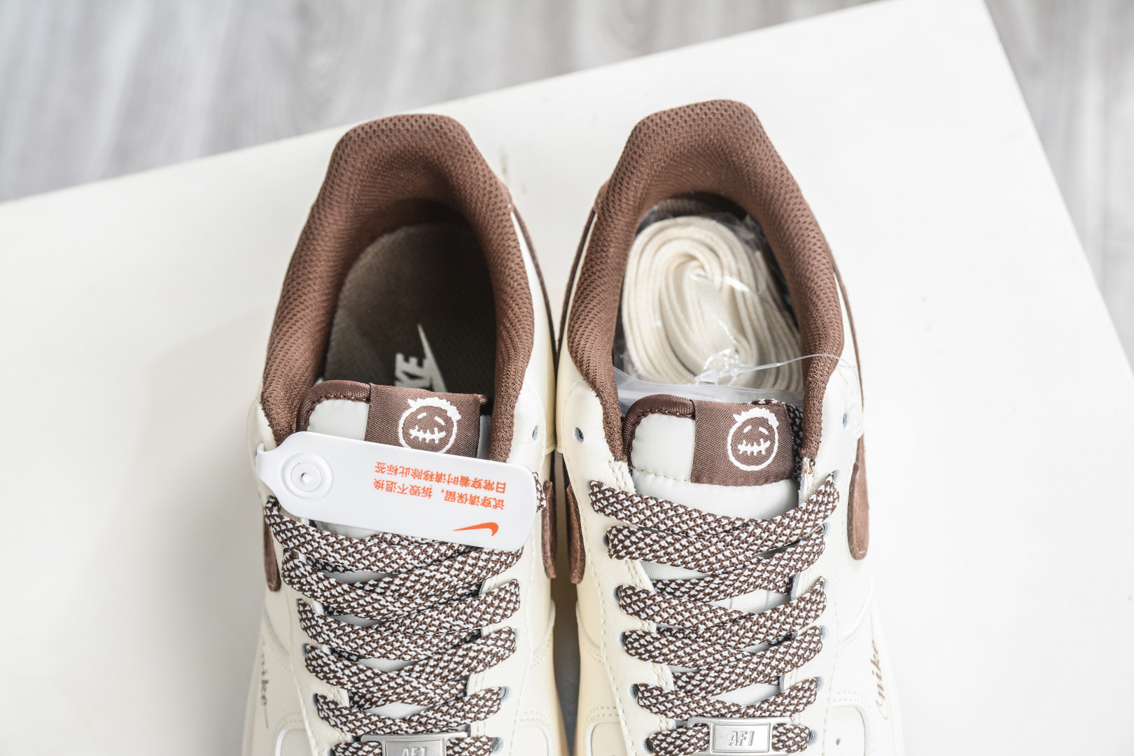 260 NIke Air Force 1 白棕 原楦头原纸板 XD9314-614-Chinese UA Cheap High Quatity Brand Clothes Bags handbags Sneakers wholesale wholesaler seller from China Factory suppliers Fashion Clothing Shoes best Quality Beautiful Price 260 NIke Air Force 1 白棕 原楦头原纸板 XD9314-614