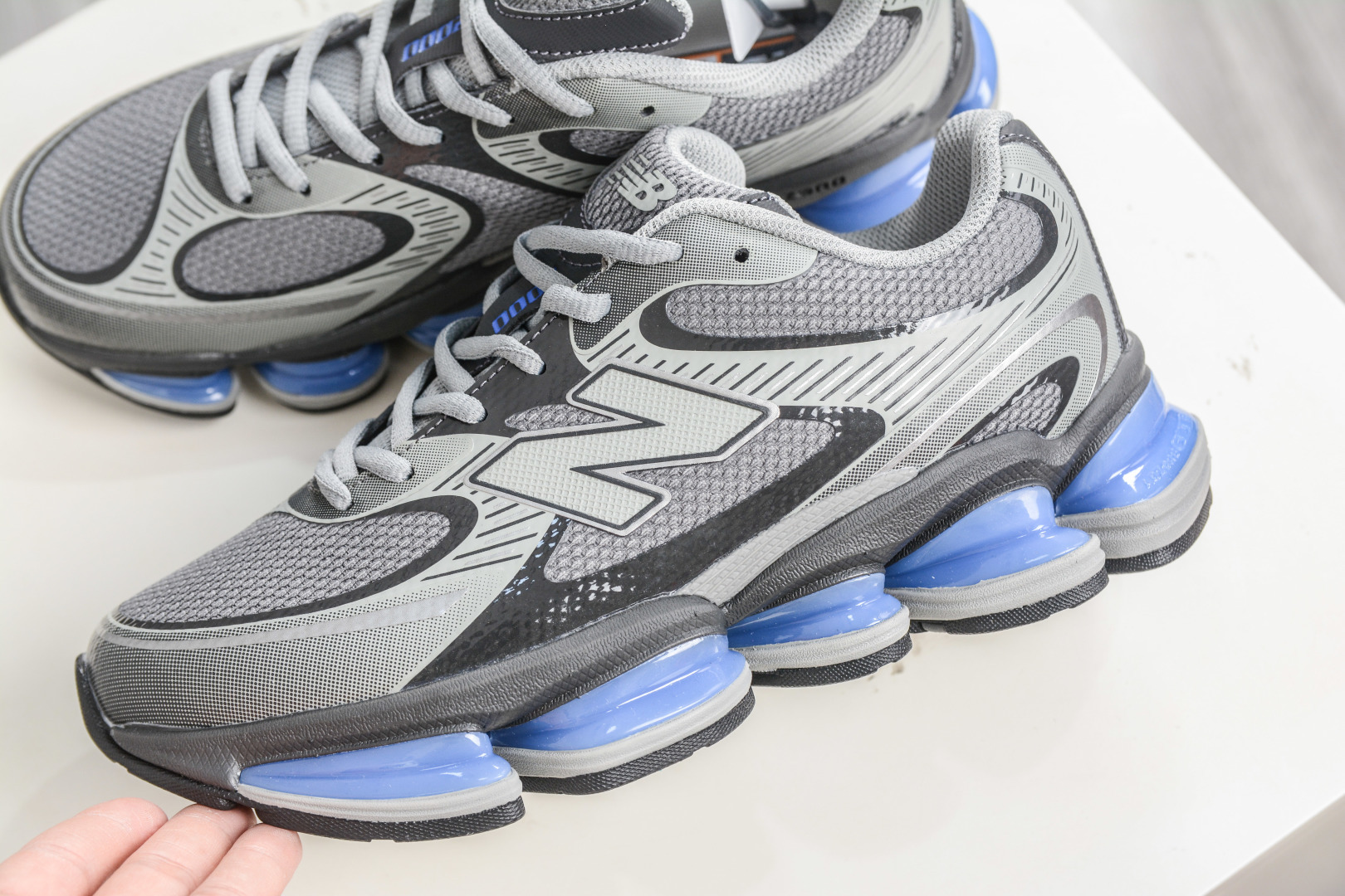 220 T版New Balance NB2000 舒适百搭防滑耐磨低帮 休闲跑步鞋 U20009MI