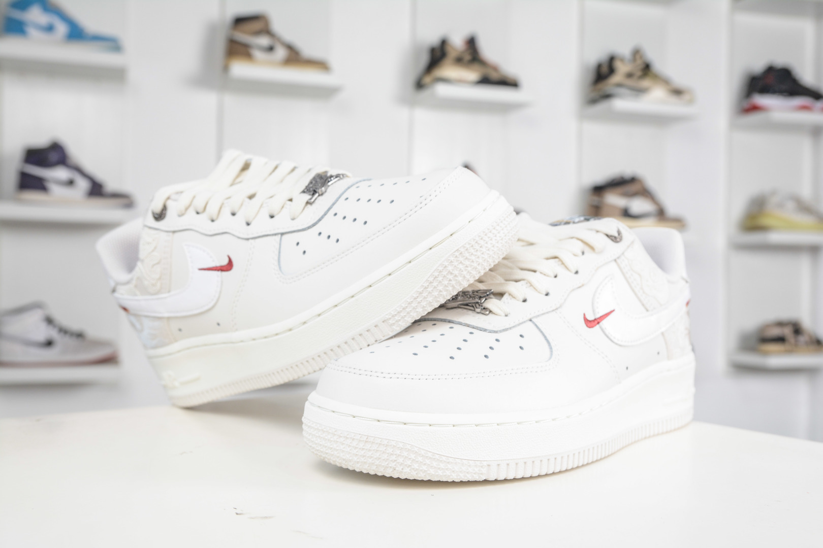 250 LJ版Nike Air Force 1 '07 Pegasus Pack 马年限定CNY新年款脱缰系列 舒适贴合 透气低帮板鞋 IQ1119-011-Chinese UA Cheap High Quatity Brand Clothes Bags handbags Sneakers wholesale wholesaler seller from China Factory suppliers Fashion Clothing Shoes best Quality Beautiful Price 250 LJ版Nike Air Force 1 '07 Pegasus Pack 马年限定CNY新年款脱缰系列 舒适贴合 透气低帮板鞋 IQ1119-011