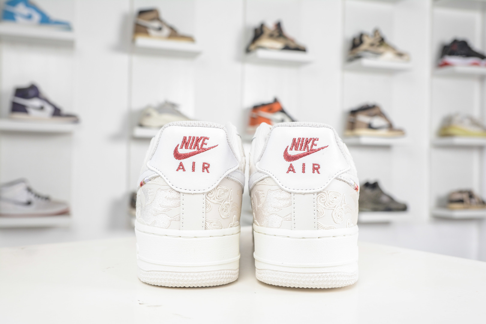 250 LJ版Nike Air Force 1 '07 Pegasus Pack 马年限定CNY新年款脱缰系列 舒适贴合 透气低帮板鞋 IQ1119-011-Chinese UA Cheap High Quatity Brand Clothes Bags handbags Sneakers wholesale wholesaler seller from China Factory suppliers Fashion Clothing Shoes best Quality Beautiful Price 250 LJ版Nike Air Force 1 '07 Pegasus Pack 马年限定CNY新年款脱缰系列 舒适贴合 透气低帮板鞋 IQ1119-011