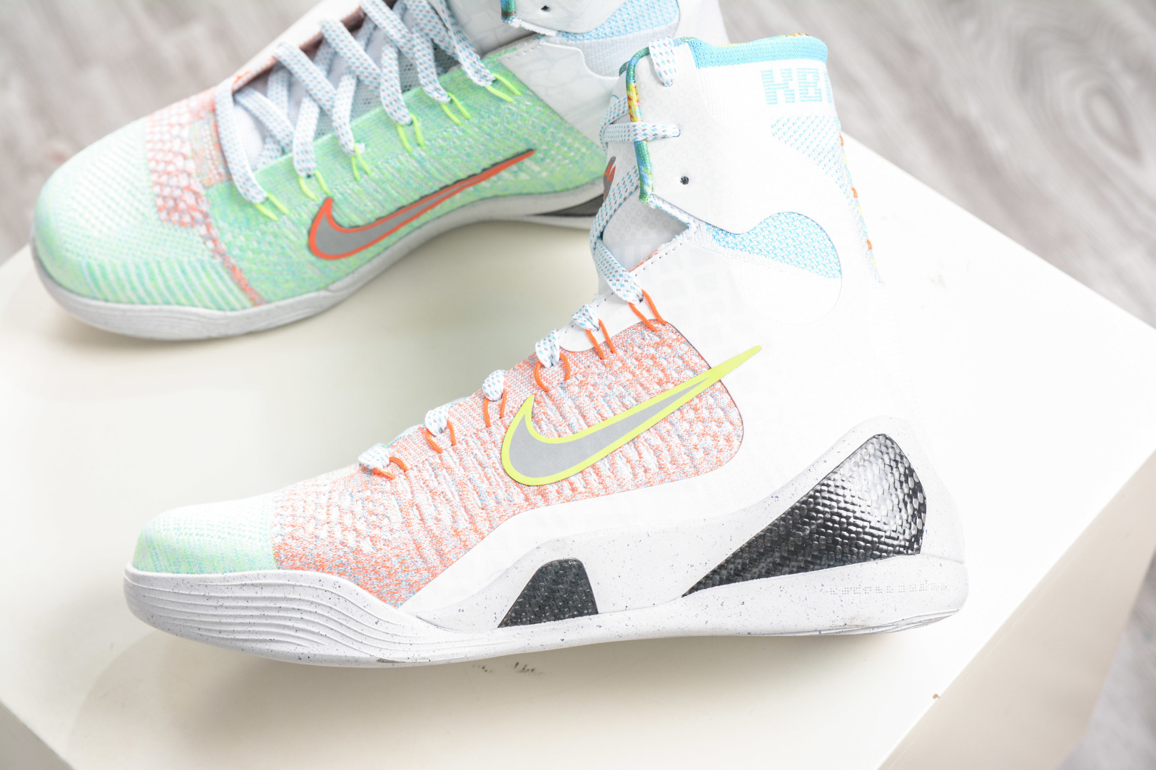 380 NK Kobe 9 Elite Protro ”HALO” 科比9代高帮精英版鸳鸯 2025曼巴年重磅新品 灭世科比9代精英高帮 FZ7335-101-Chinese UA Cheap High Quatity Brand Clothes Bags handbags Sneakers wholesale wholesaler seller from China Factory suppliers Fashion Clothing Shoes best Quality Beautiful Price 380 NK Kobe 9 Elite Protro ”HALO” 科比9代高帮精英版鸳鸯 2025曼巴年重磅新品 灭世科比9代精英高帮 FZ7335-101