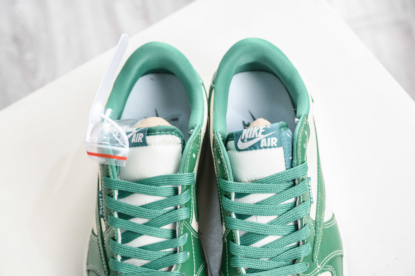 270 TS x Nike Air Jordan 1 Low x Just do it JDI联名-白绿 LD2028-069-Chinese UA Cheap High Quatity Brand Clothes Bags handbags Sneakers wholesale wholesaler seller from China Factory suppliers Fashion Clothing Shoes best Quality Beautiful Price 270 TS x Nike Air Jordan 1 Low x Just do it JDI联名-白绿 LD2028-069