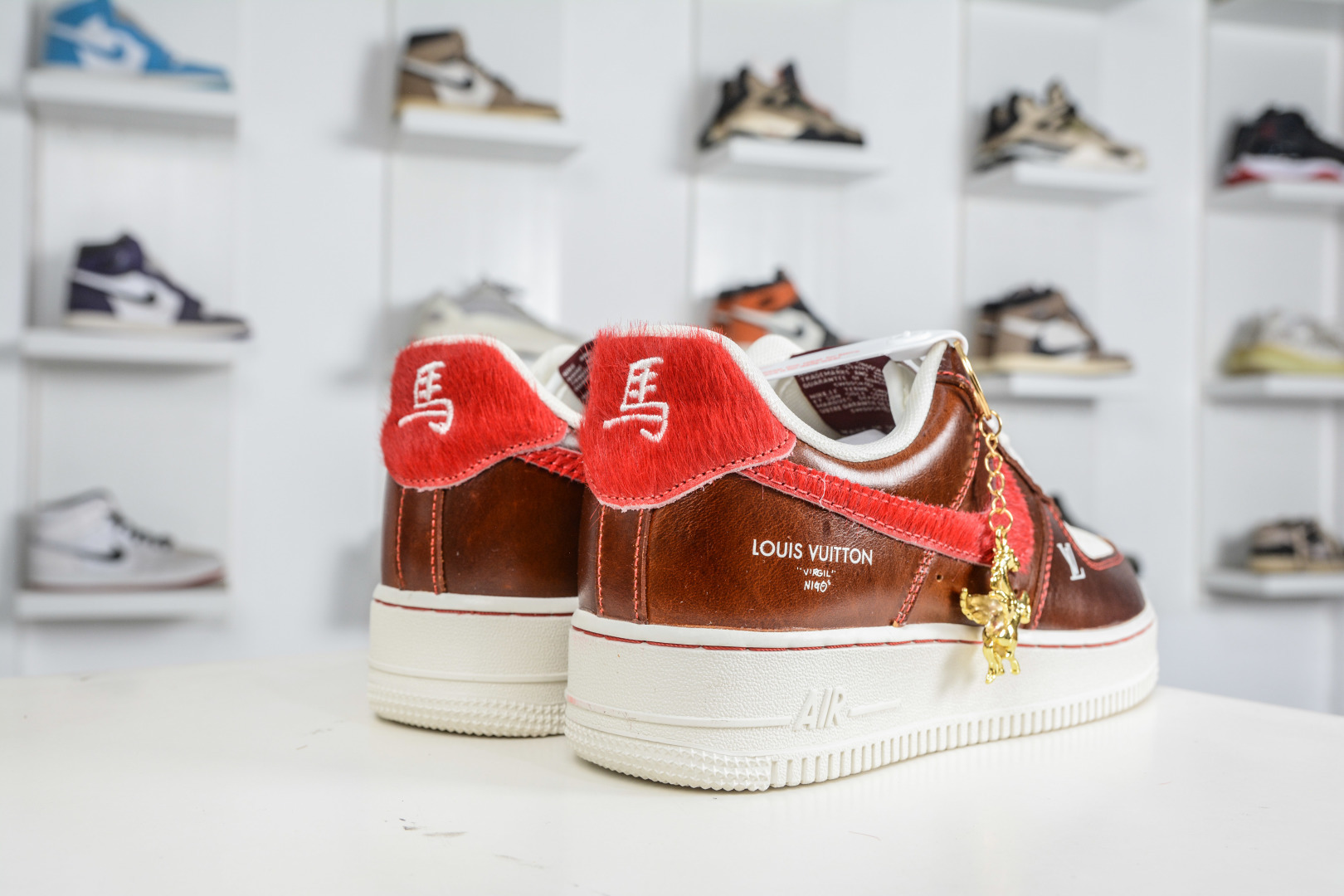 260 Nike Air Force 1 Low 07 x Louis Vuitton LV联名马年限定-复古棕咖赤红 FV3694-103-Chinese UA Cheap High Quatity Brand Clothes Bags handbags Sneakers wholesale wholesaler seller from China Factory suppliers Fashion Clothing Shoes best Quality Beautiful Price 260 Nike Air Force 1 Low 07 x Louis Vuitton LV联名马年限定-复古棕咖赤红 FV3694-103